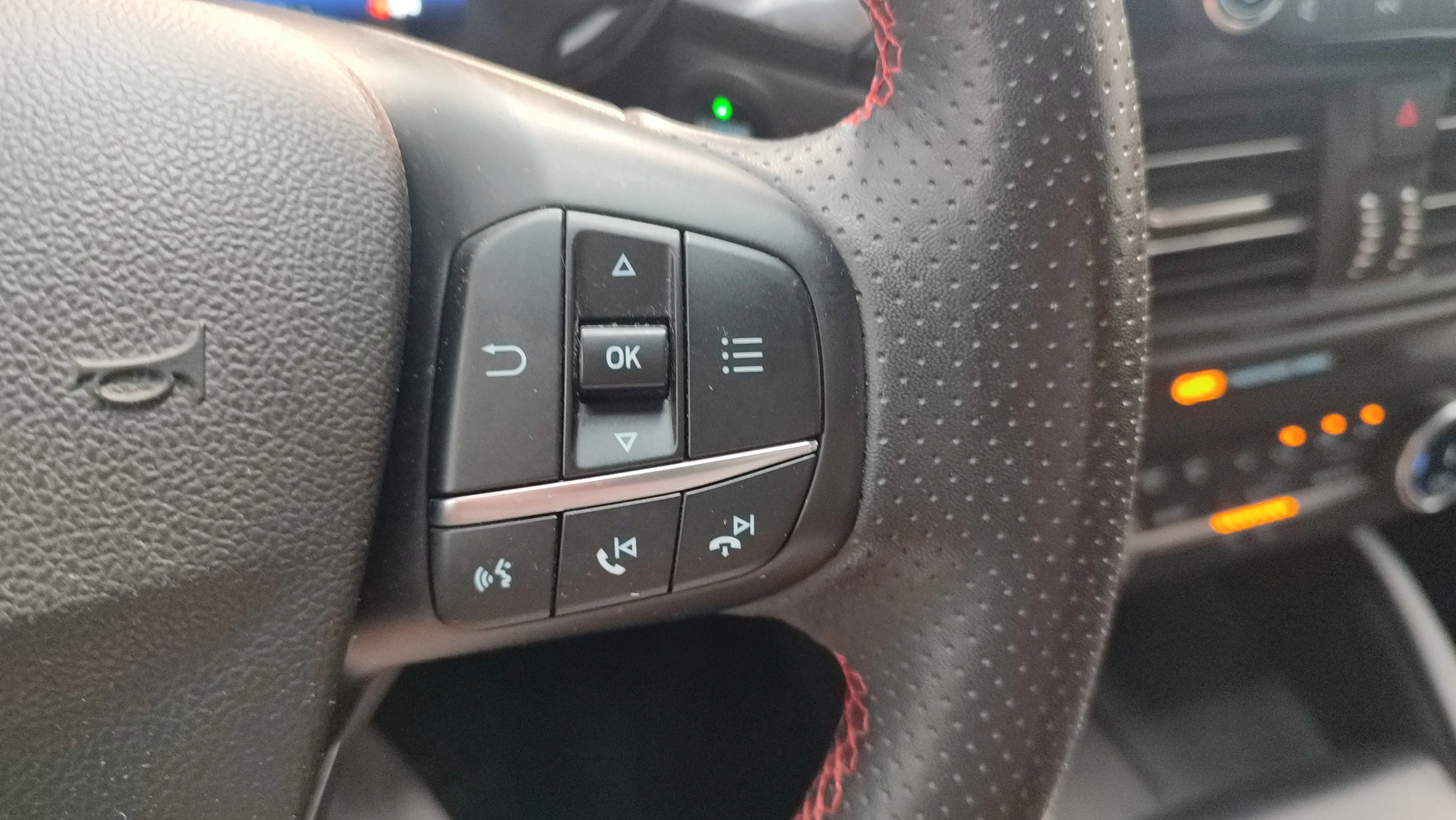 Ford Kuga ST-Line 2.5 Duratec PHEV - foto 14