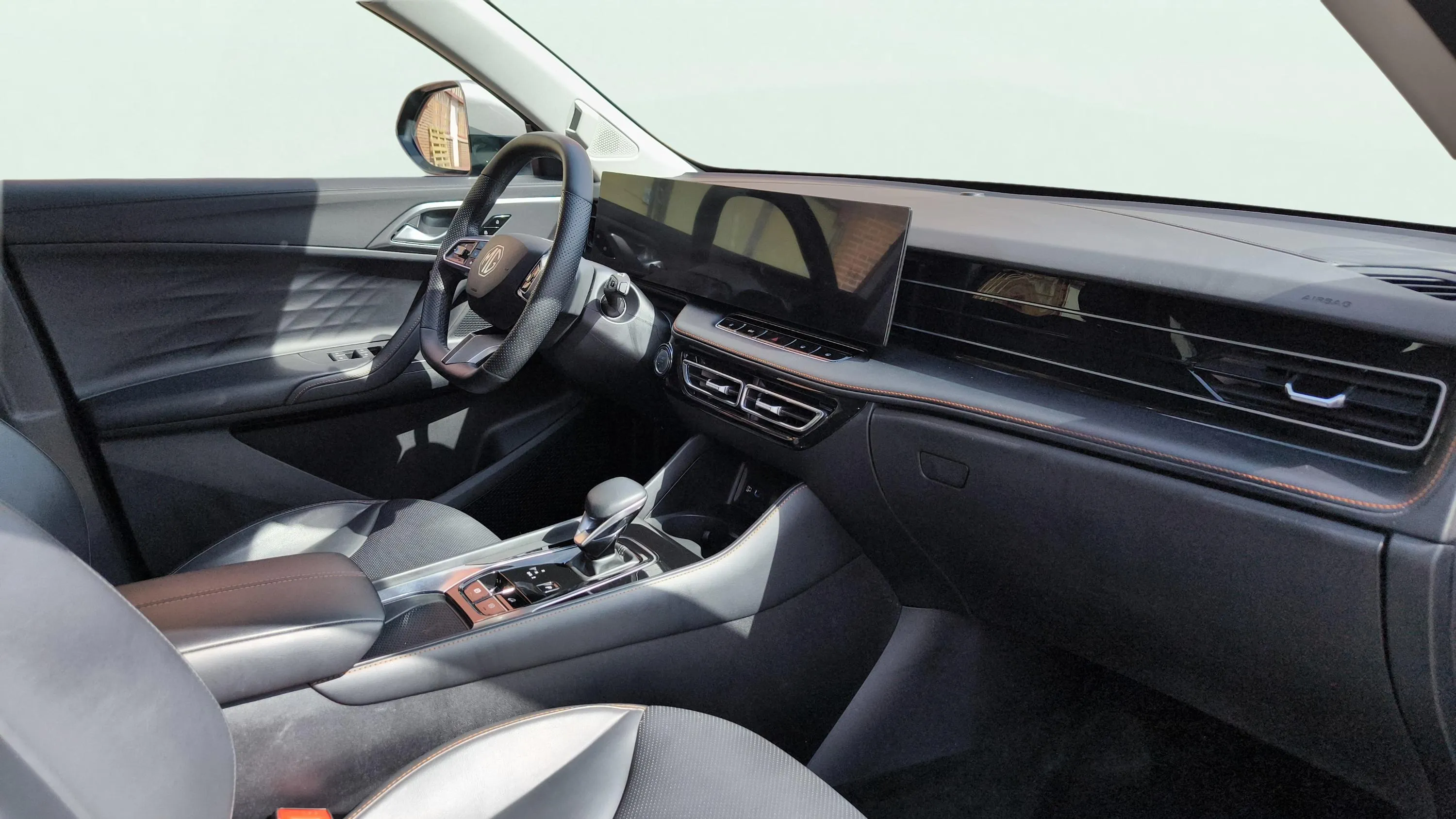 MG HS 1.5T Luxury DCT - foto 10