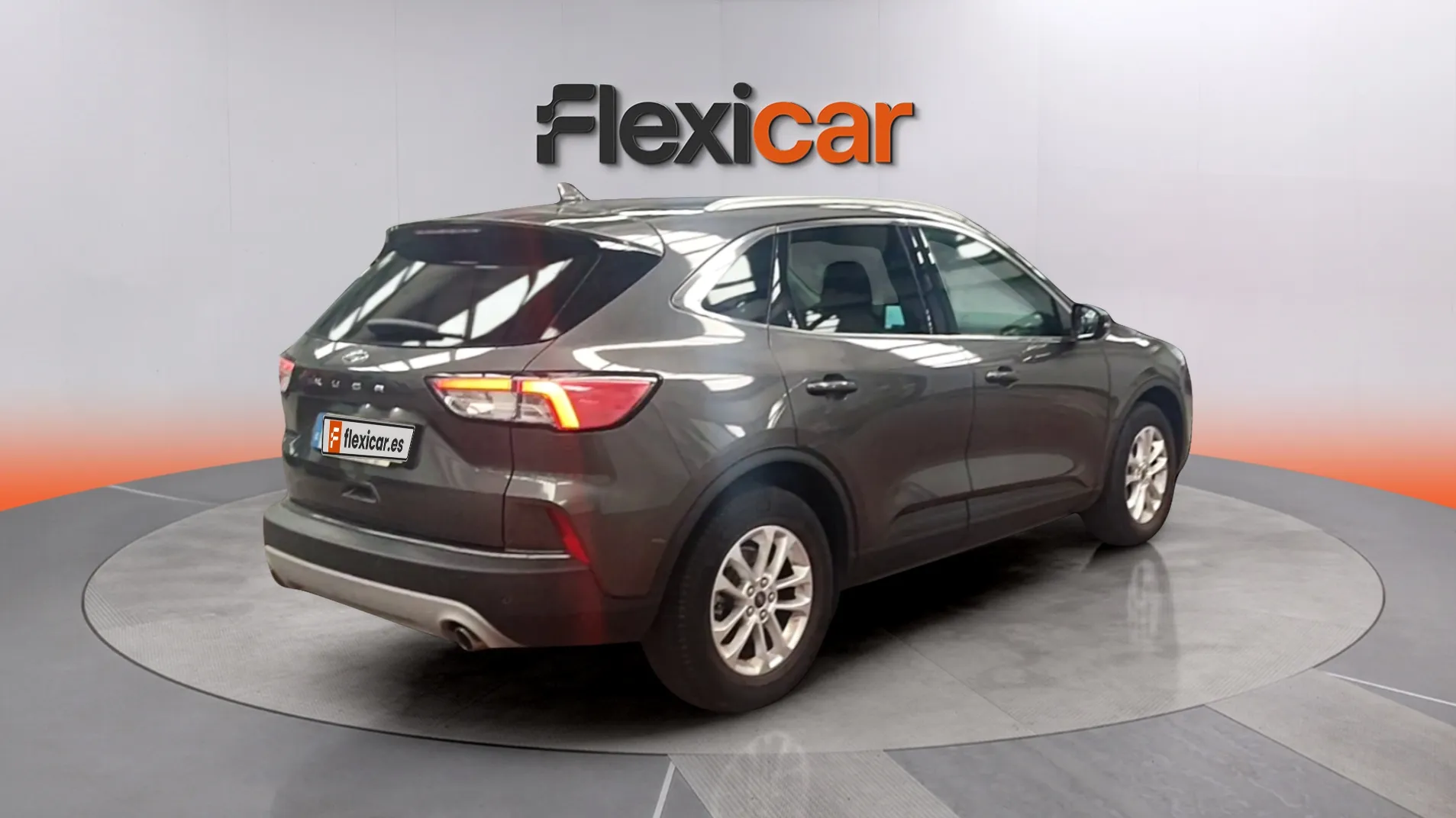 Ford Kuga Titanium 1.5 EcoBlue - foto 8