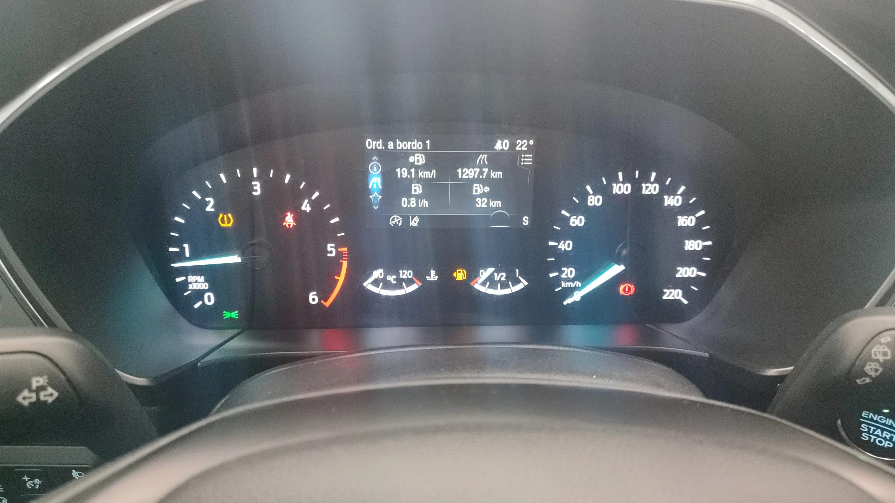 Ford Kuga Titanium 1.5 EcoBlue - foto 15