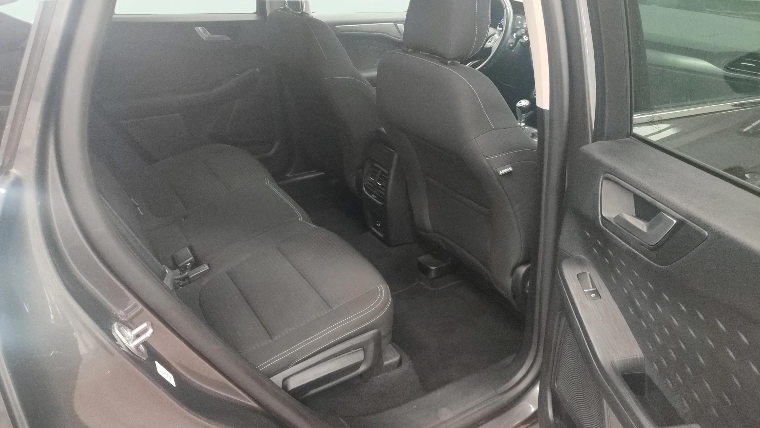 Ford Kuga Titanium 1.5 EcoBlue - foto 22