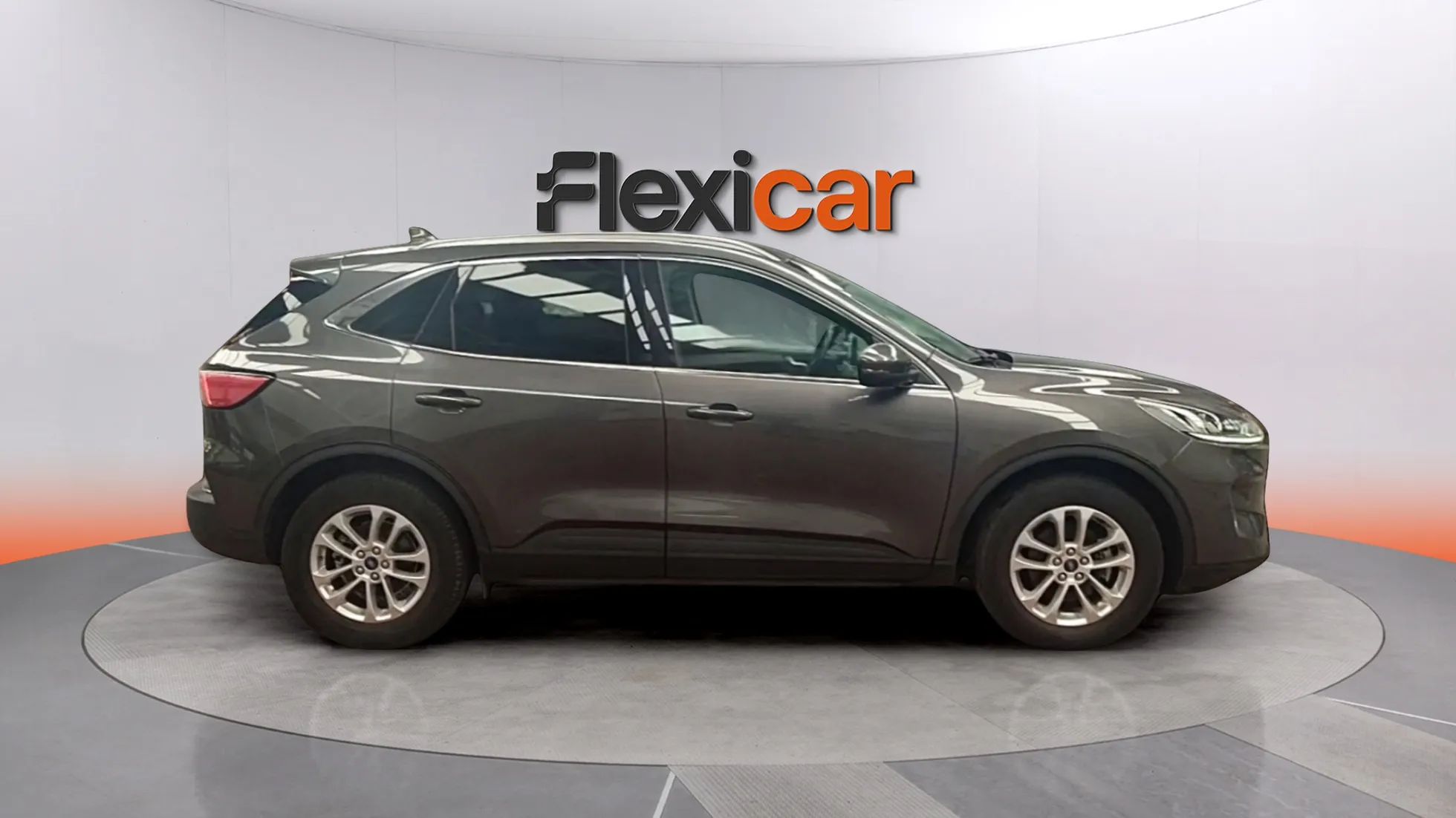 Ford Kuga Titanium 1.5 EcoBlue - foto 5