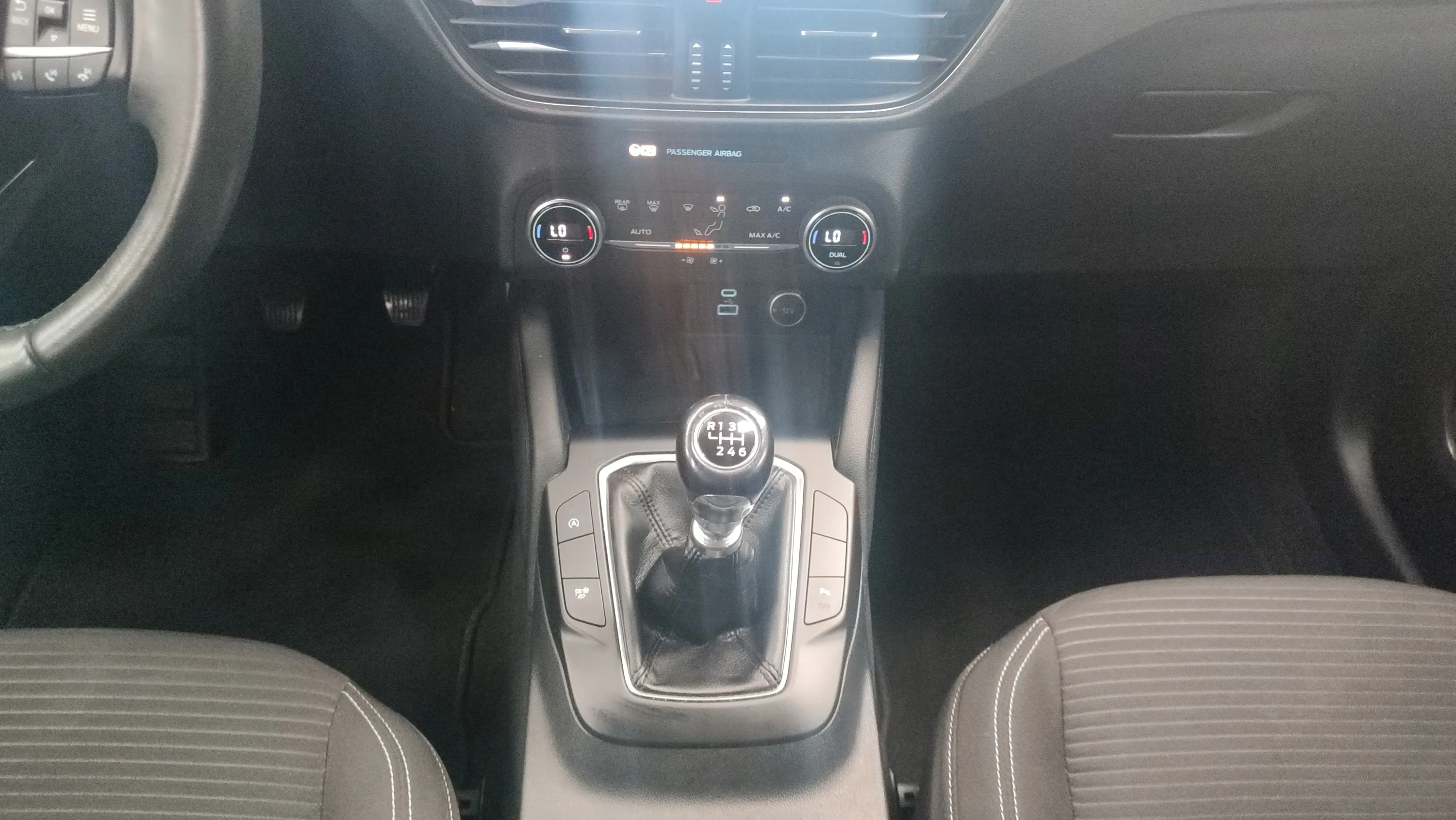 Ford Kuga Titanium 1.5 EcoBlue - foto 16