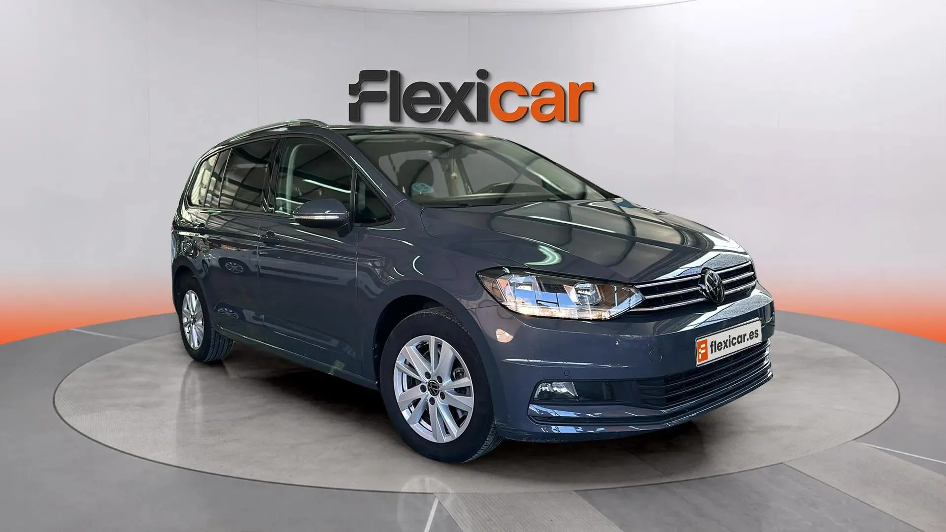Volkswagen Touran "más" 2.0 TDI DSG