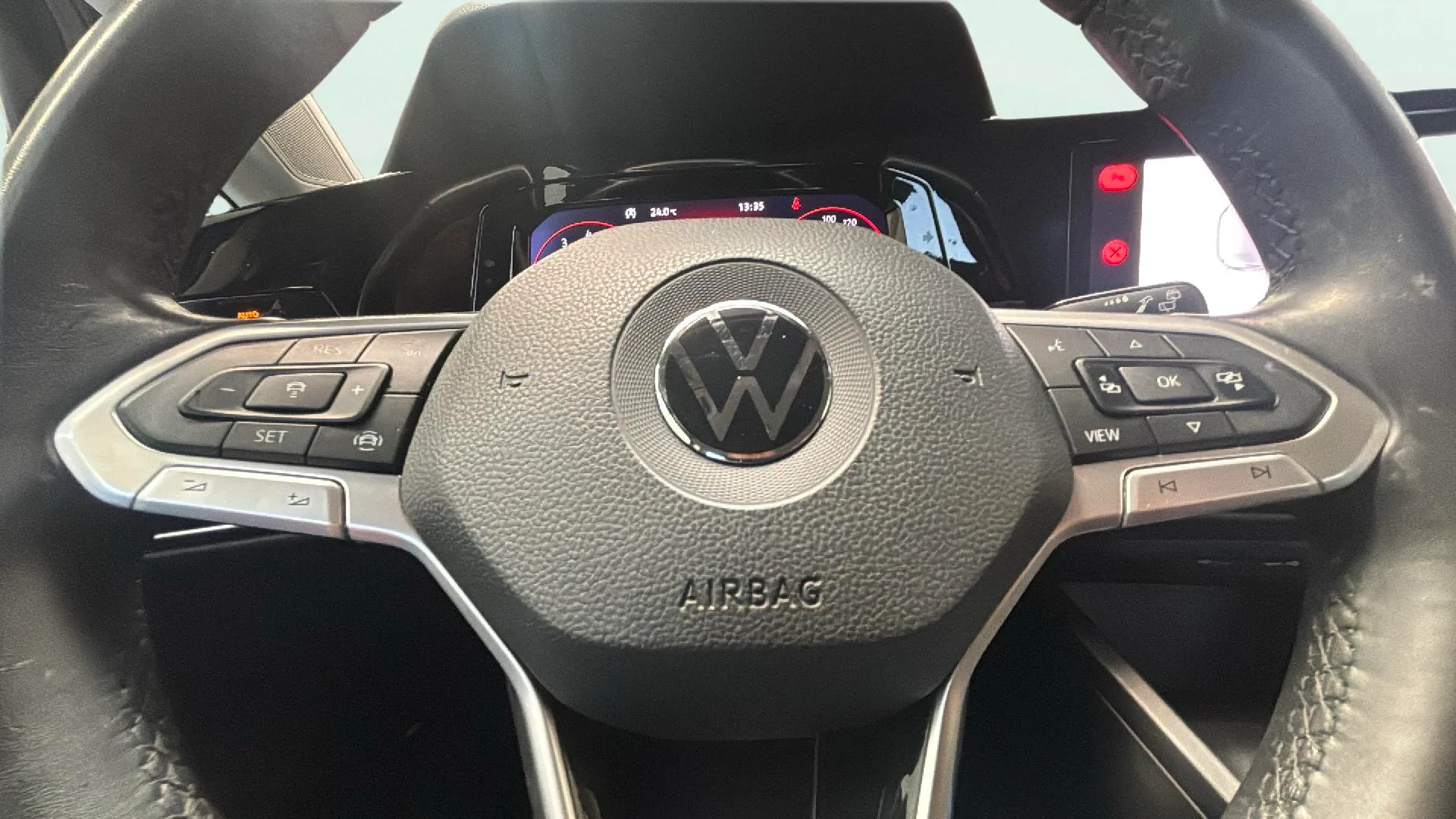 Volkswagen Golf Life 1.0 TSI Variant - foto 13