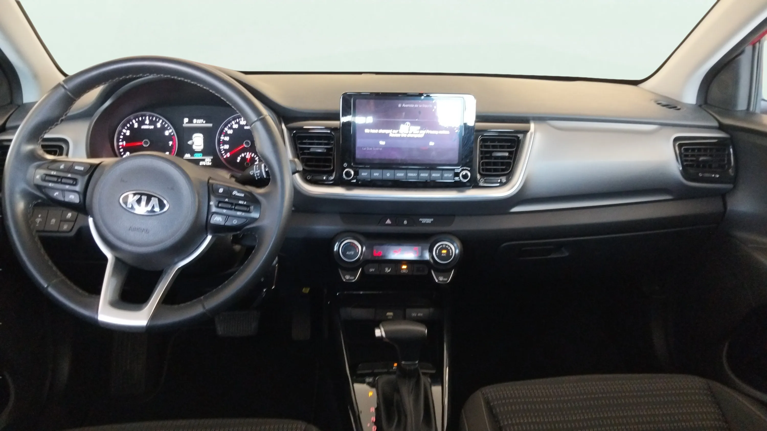 Kia Stonic 1.0 T-GDi MHEV Drive DCT - foto 12