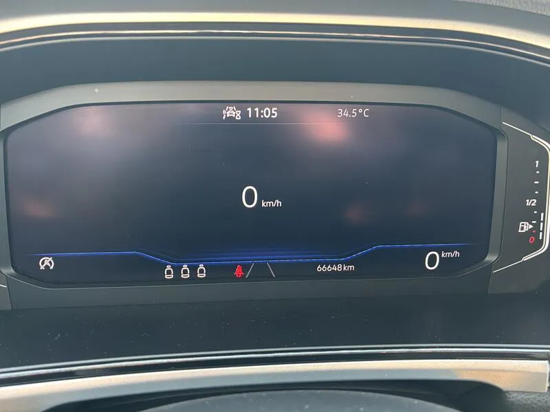 Volkswagen T-Roc Life 1.0 TSI - foto 33