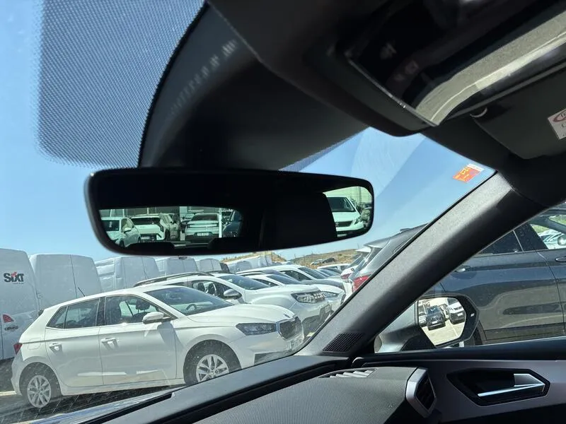 SEAT León 2.0 TDI DSG-7 FR - foto 36