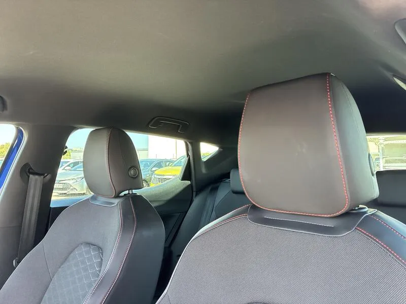 SEAT León 2.0 TDI DSG-7 FR - foto 12