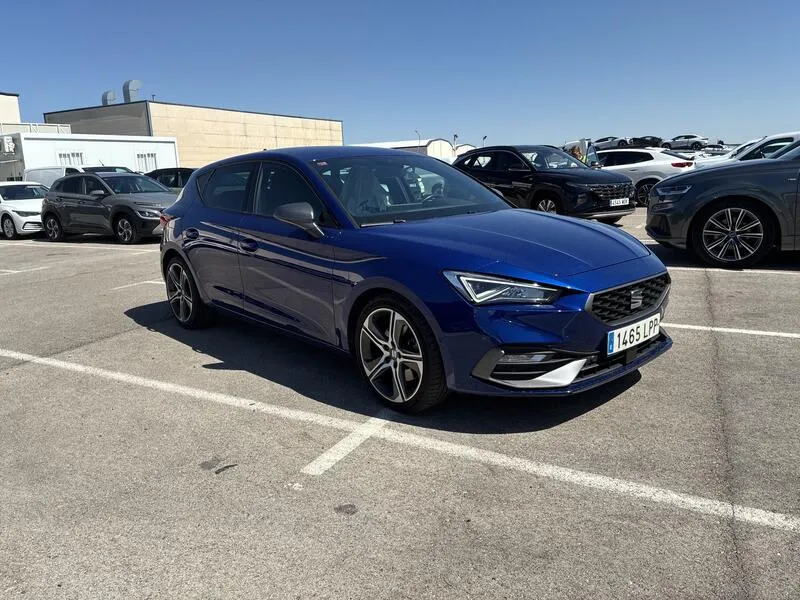 SEAT León 2.0 TDI DSG-7 FR - foto 8