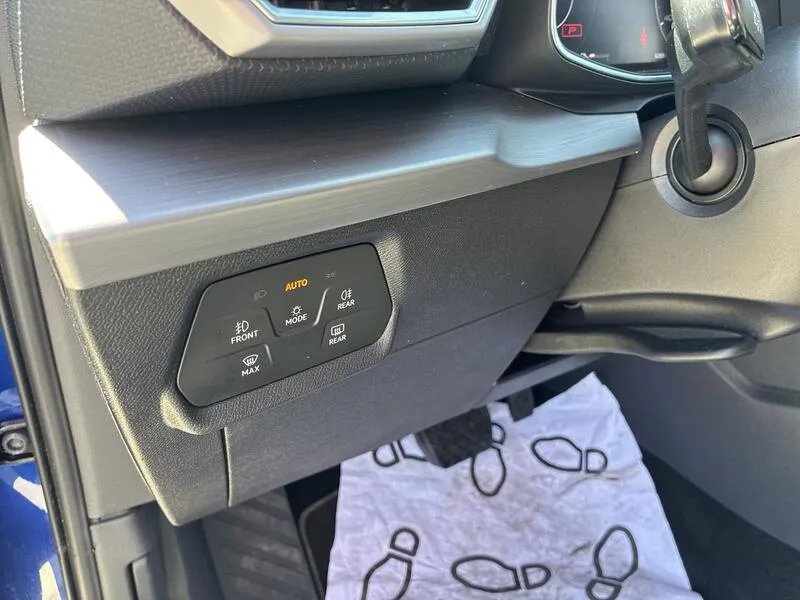 SEAT León 2.0 TDI DSG-7 FR - foto 30