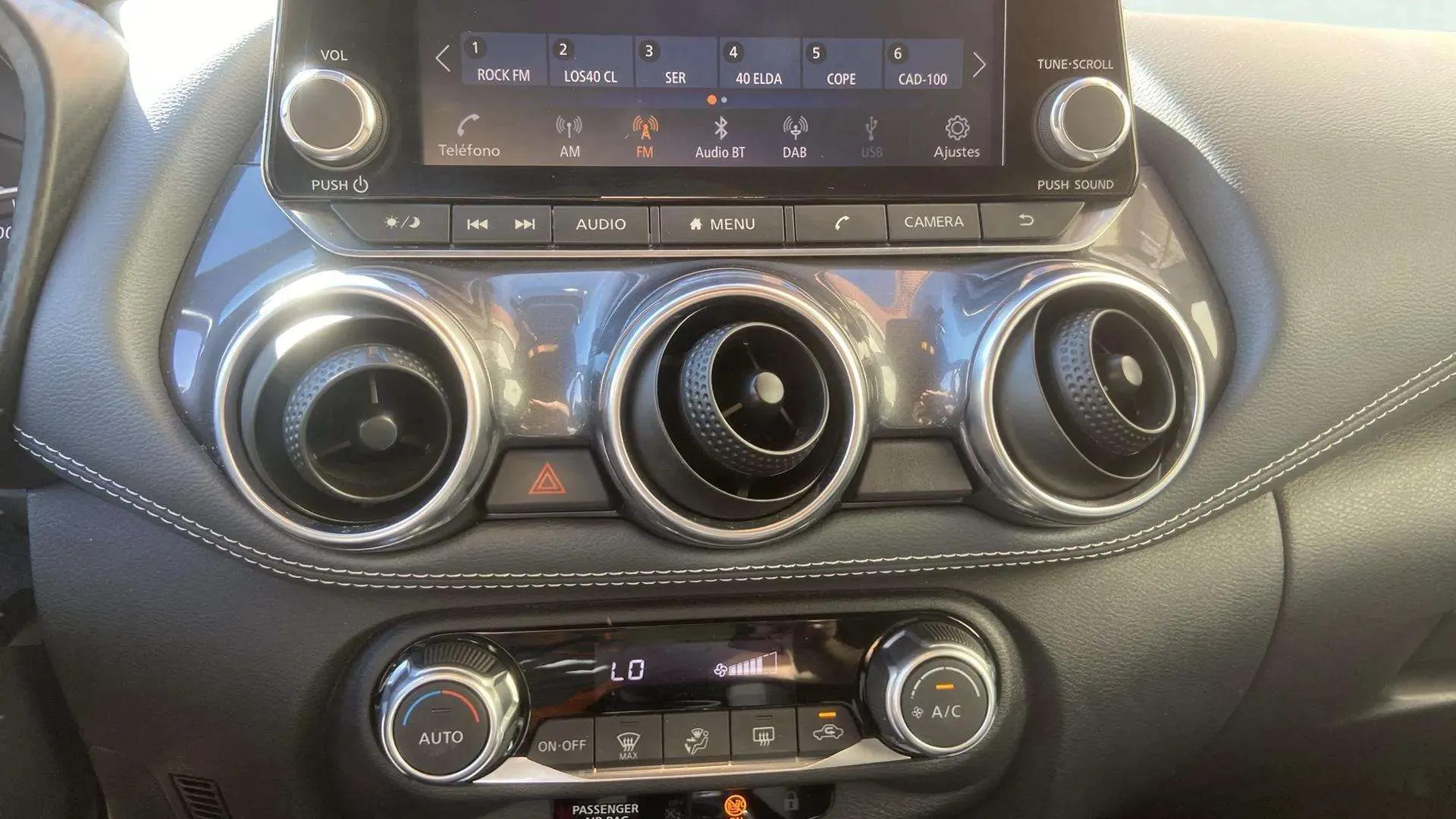 Nissan Juke DIG-T DCT N-Connecta - foto 18