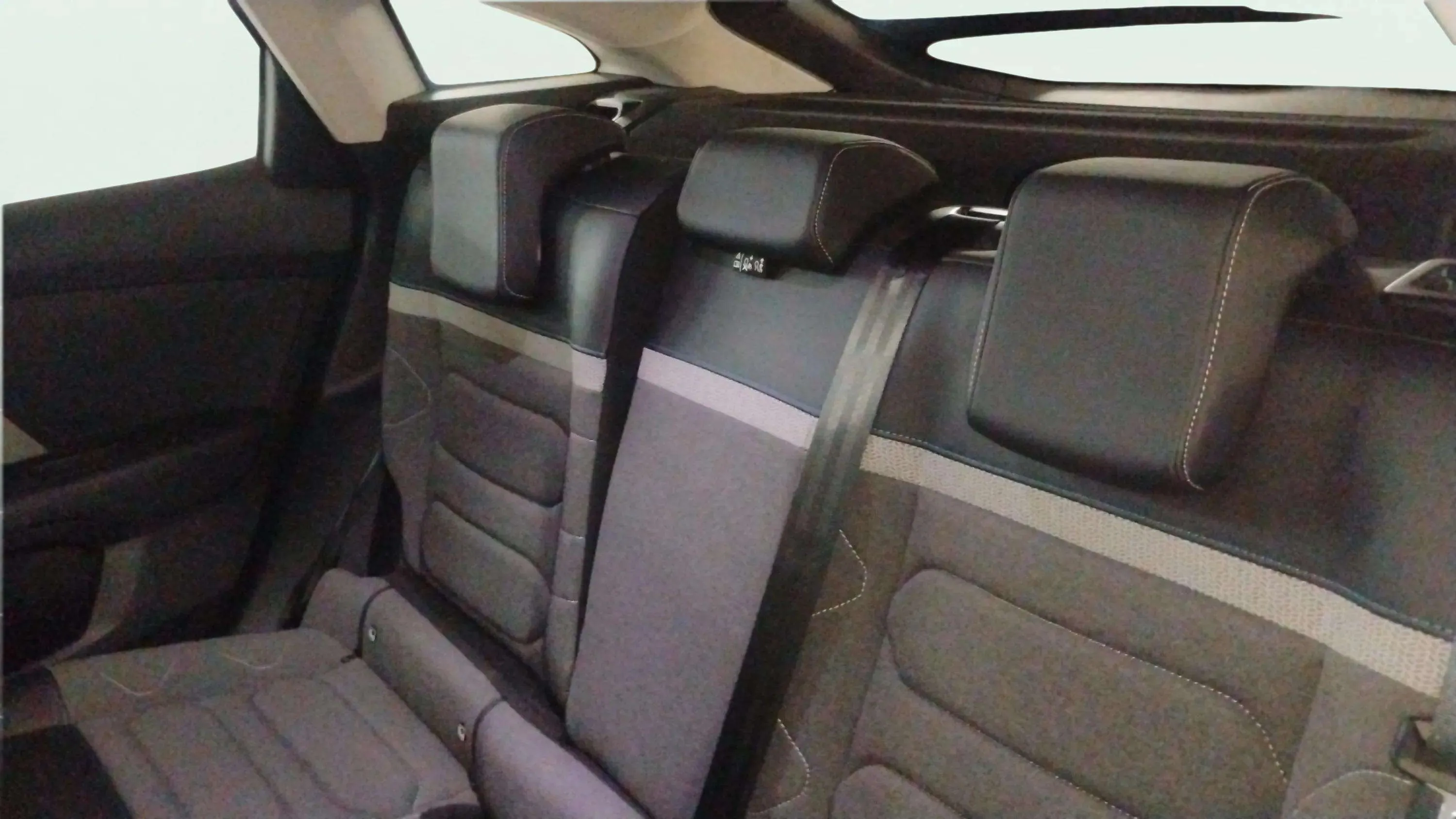 Citroën C4 BlueHDi 130 EAT8 Feel Pack - foto 14