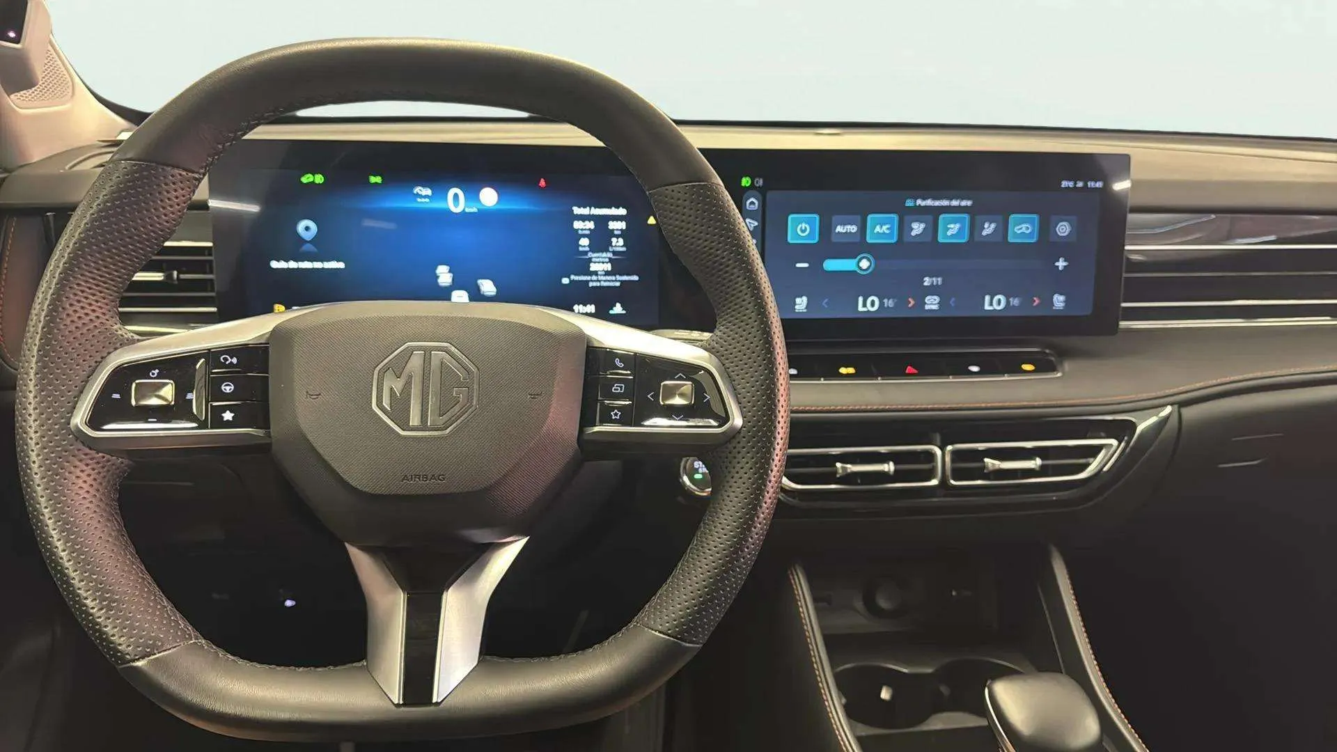 MG HS 1.5 Turbo GDI Luxury DCT - foto 12