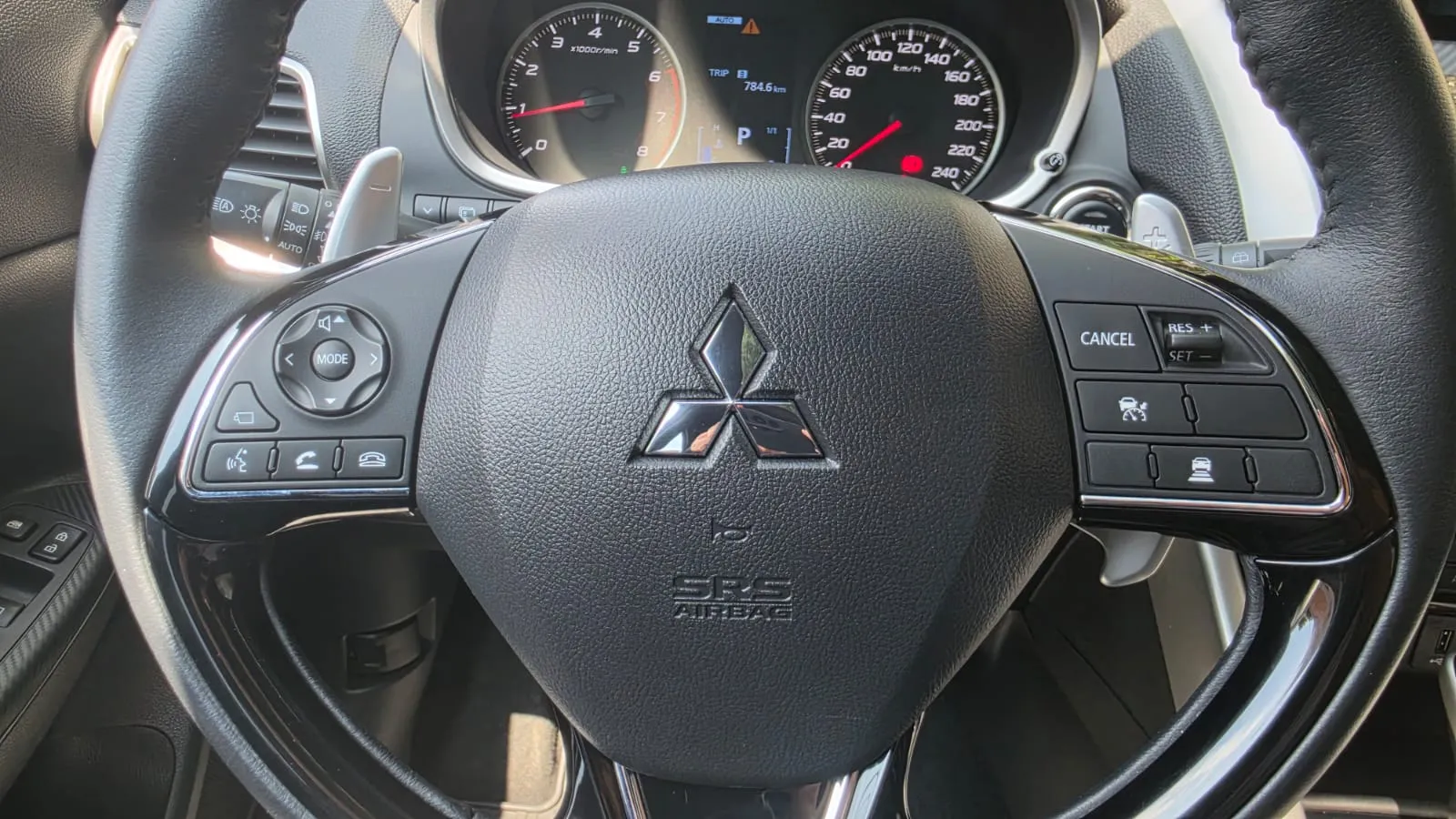 Mitsubishi Eclipse Cross 150T Kaiteki CVT 4WD - foto 11
