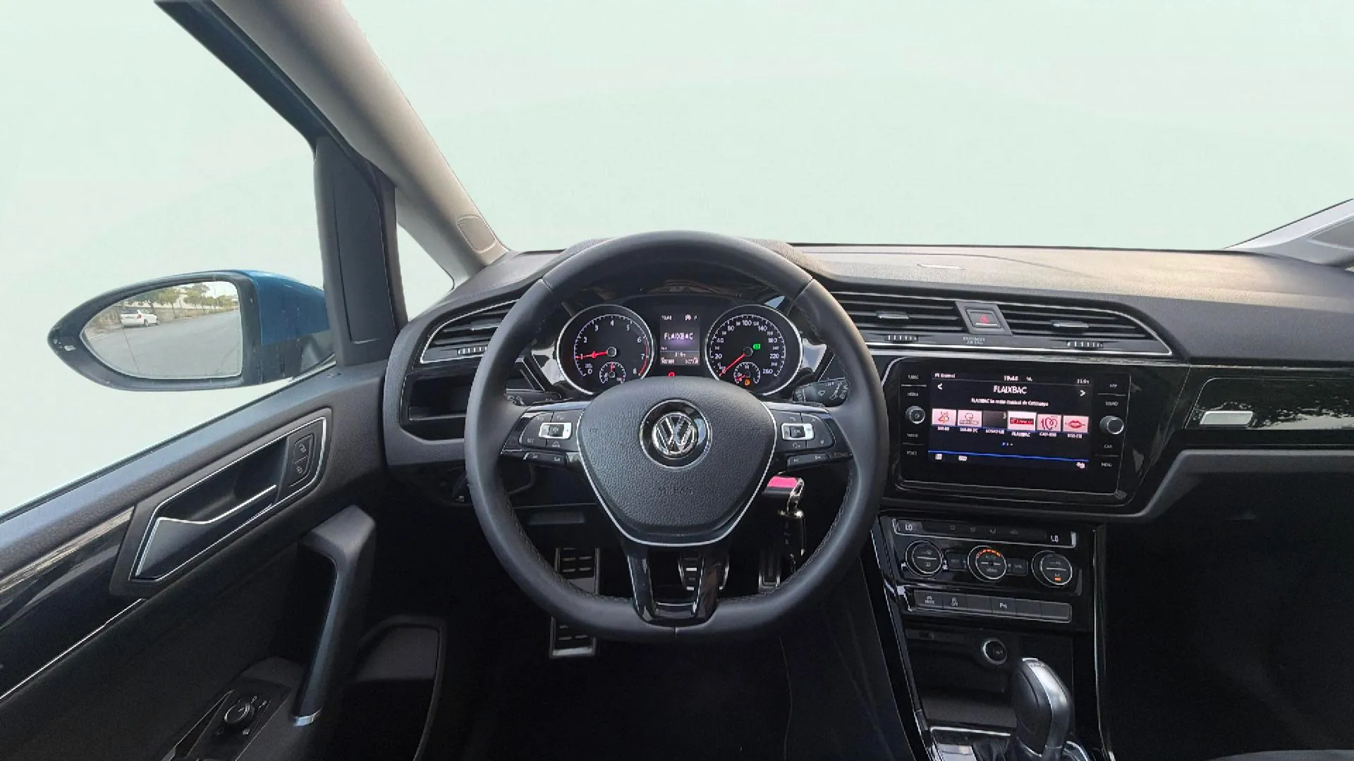 Volkswagen Touran Sport 1.8 TSI BMT DSG - foto 12