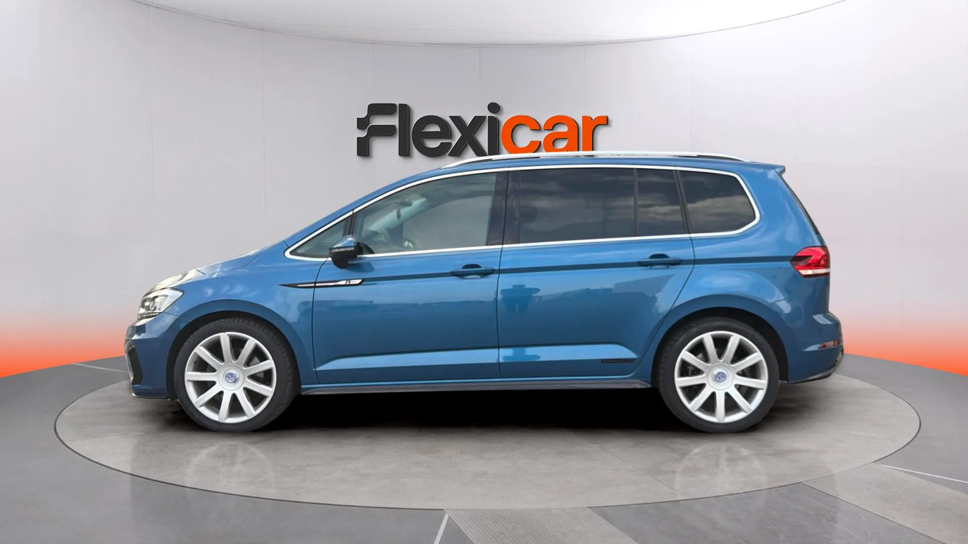 Volkswagen Touran Sport 1.8 TSI BMT DSG - foto 7