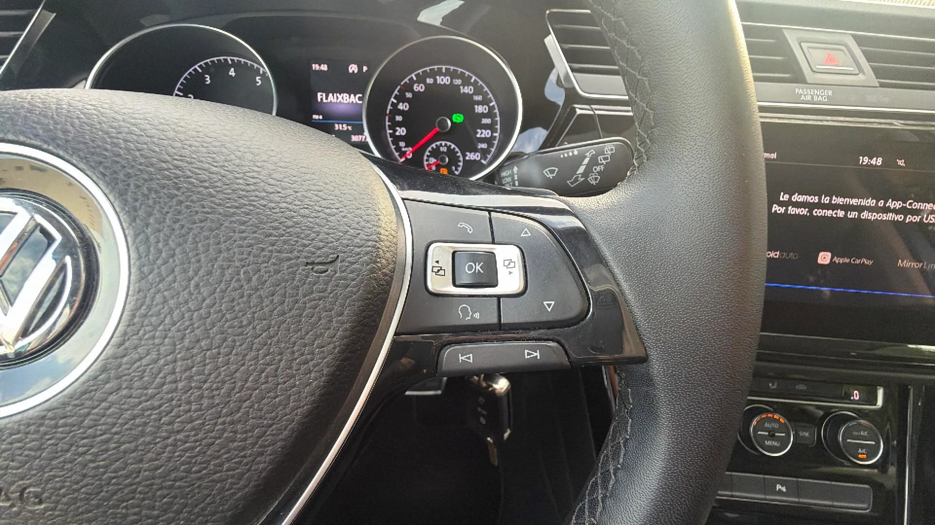 Volkswagen Touran Sport 1.8 TSI BMT DSG - foto 28