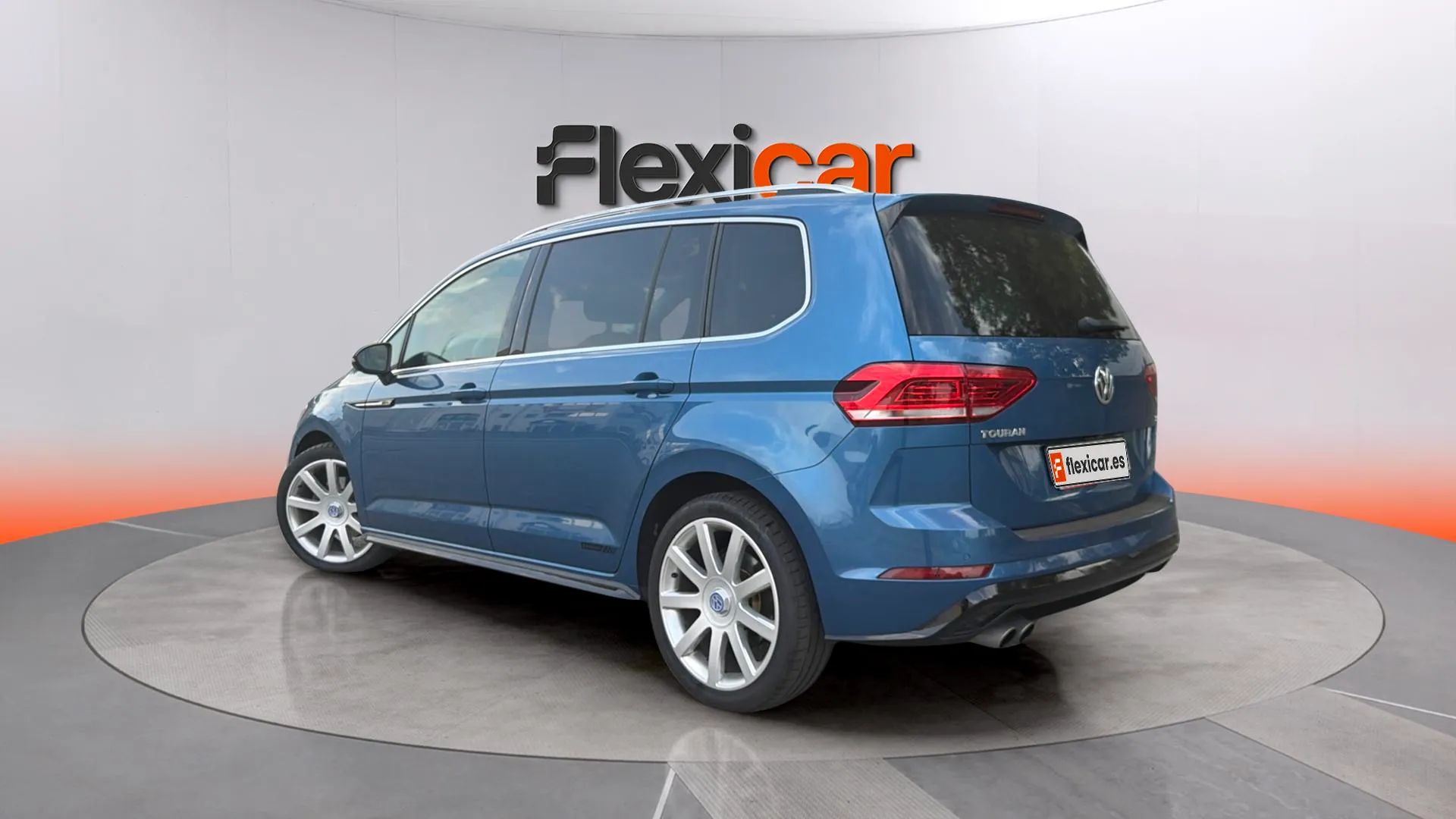 Volkswagen Touran Sport 1.8 TSI BMT DSG - foto 4