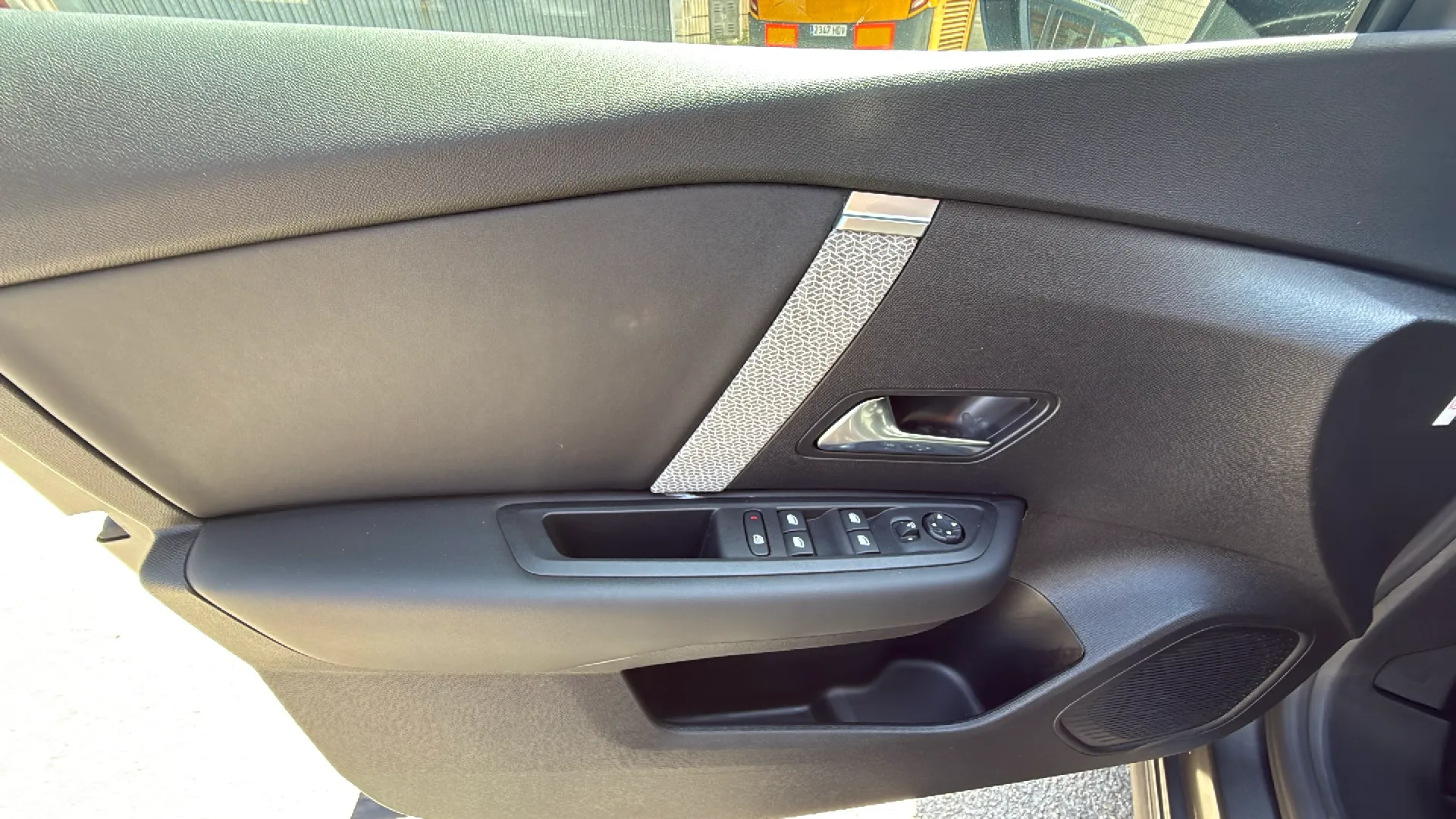 Citroën C4 BlueHDi 130 EAT8 Max - foto 8