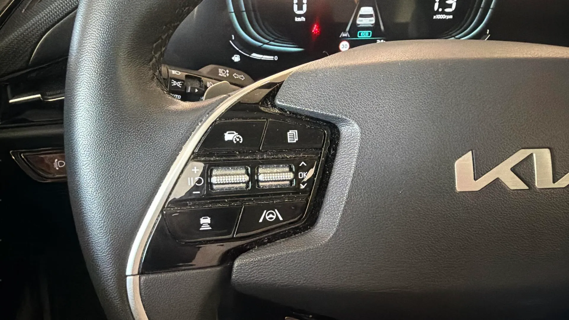 Kia Niro 1.6 GDi HEV Concept - foto 23