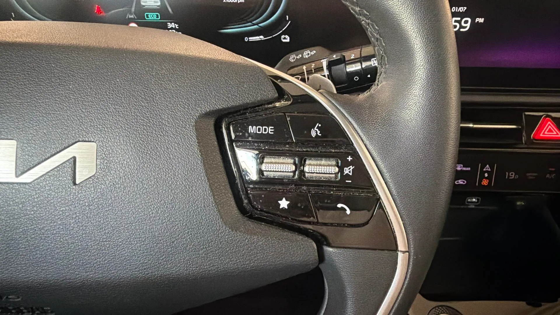 Kia Niro 1.6 GDi HEV Concept - foto 24