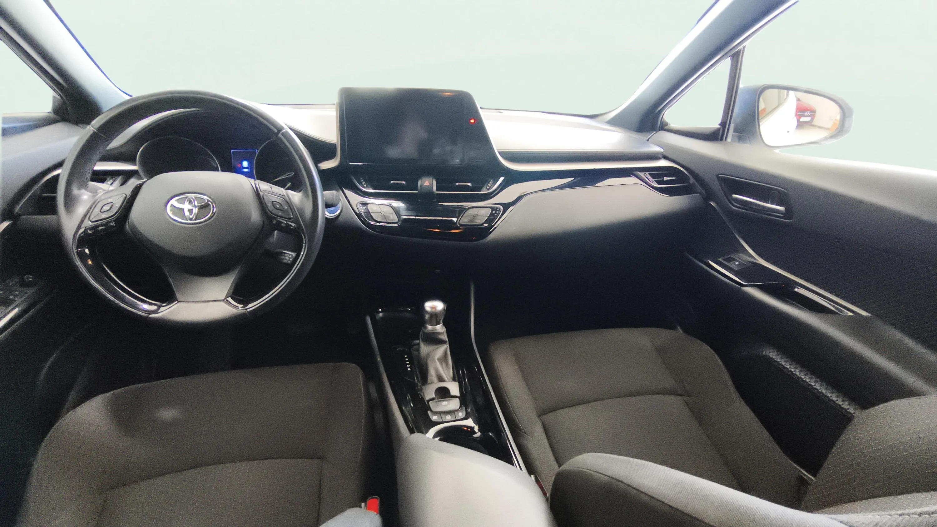 Toyota C-HR 1.8 125H Advance - foto 11