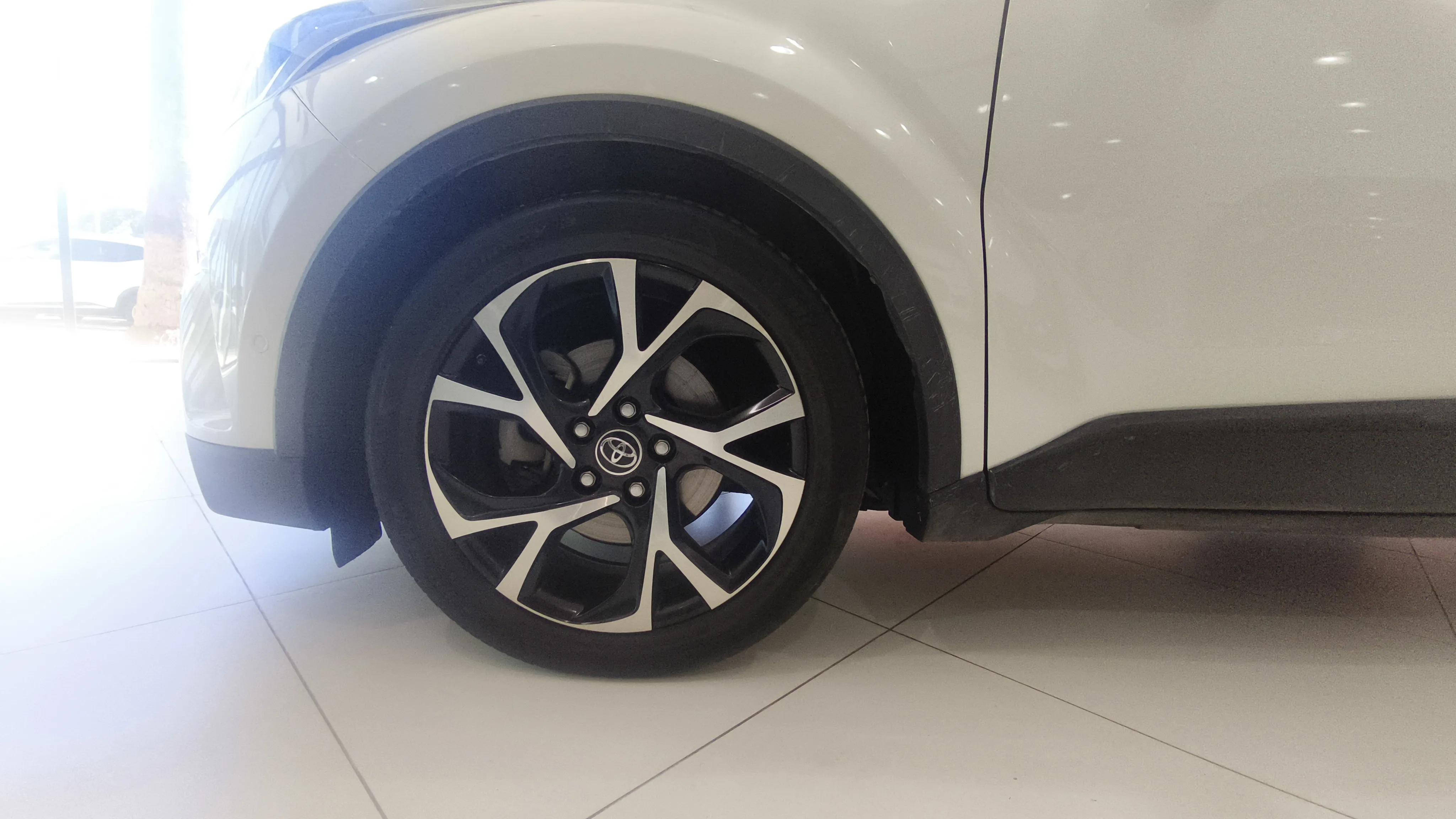 Toyota C-HR 1.8 125H Advance - foto 6