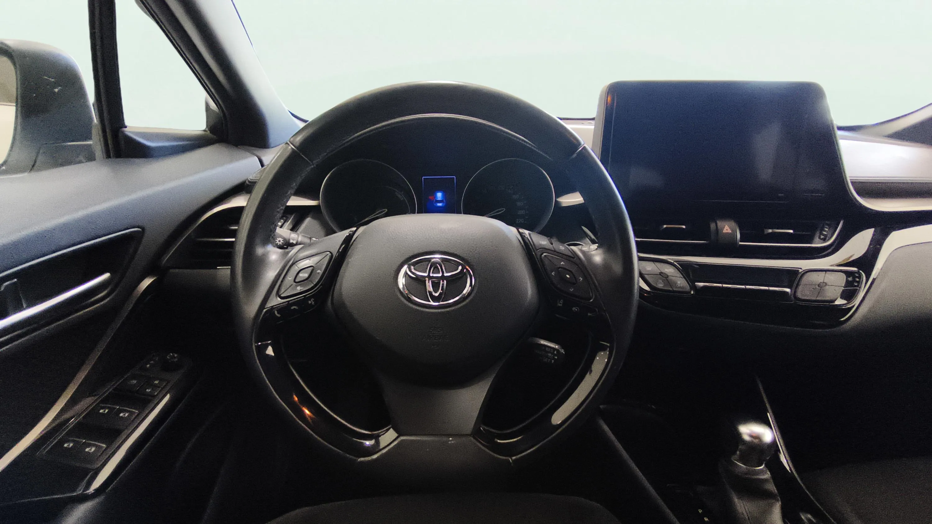 Toyota C-HR 1.8 125H Advance - foto 13