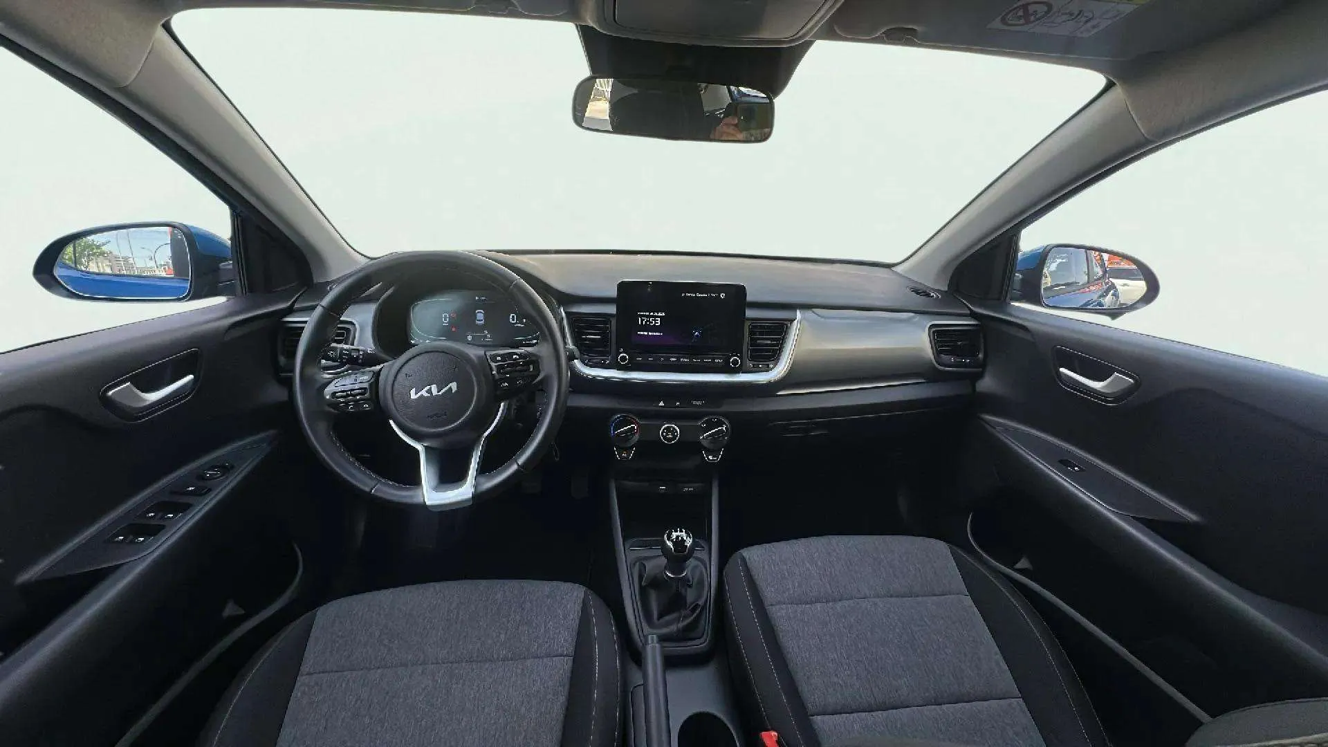 Kia Stonic - foto 6