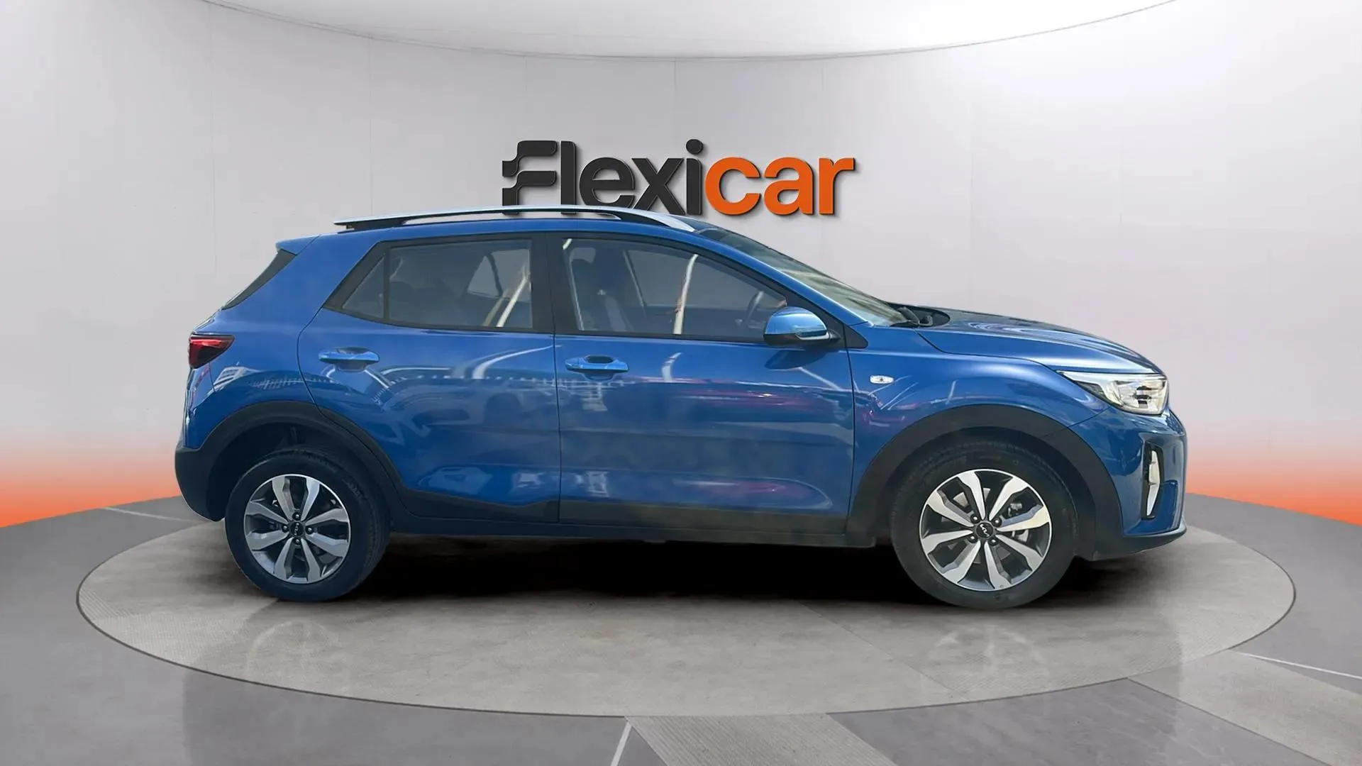 Kia Stonic - foto 5