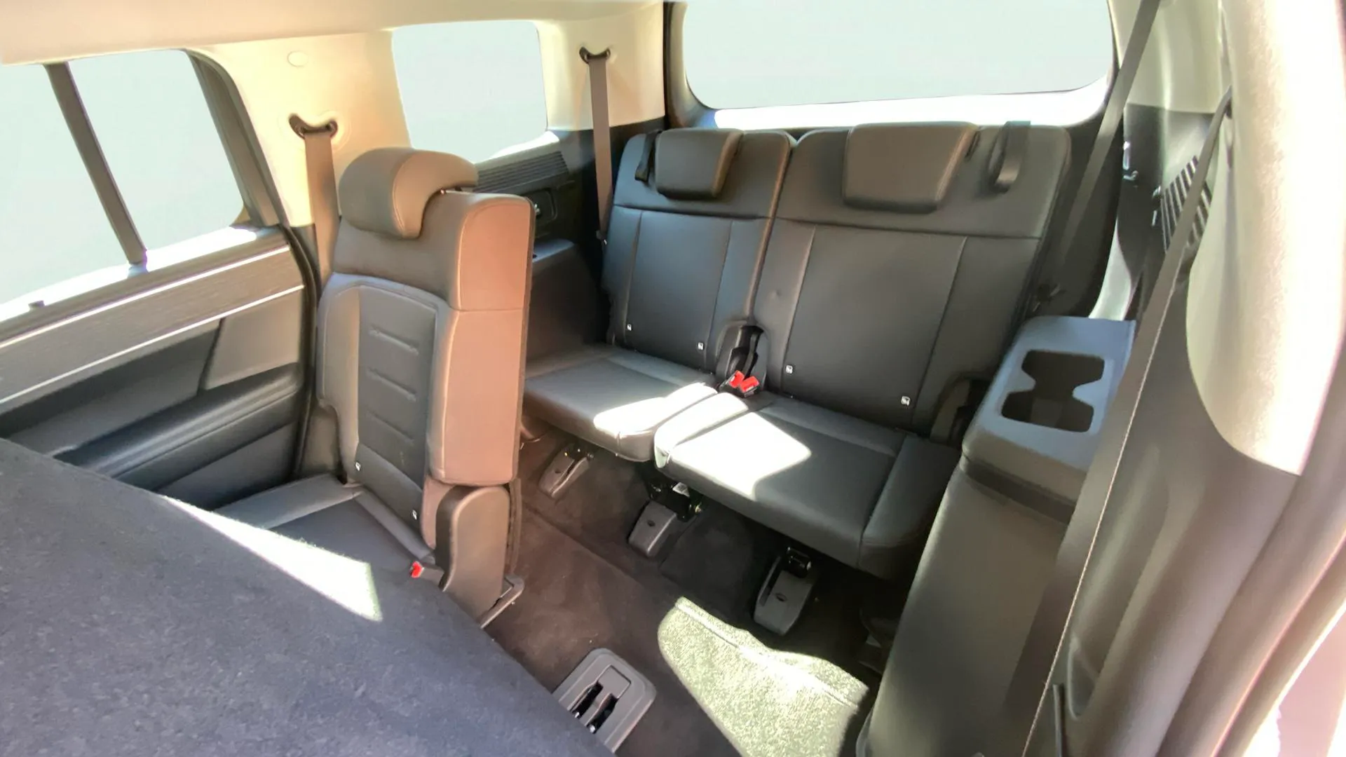 Hyundai Santa Fe HEV 1.6T 4x4 Tecno - foto 28
