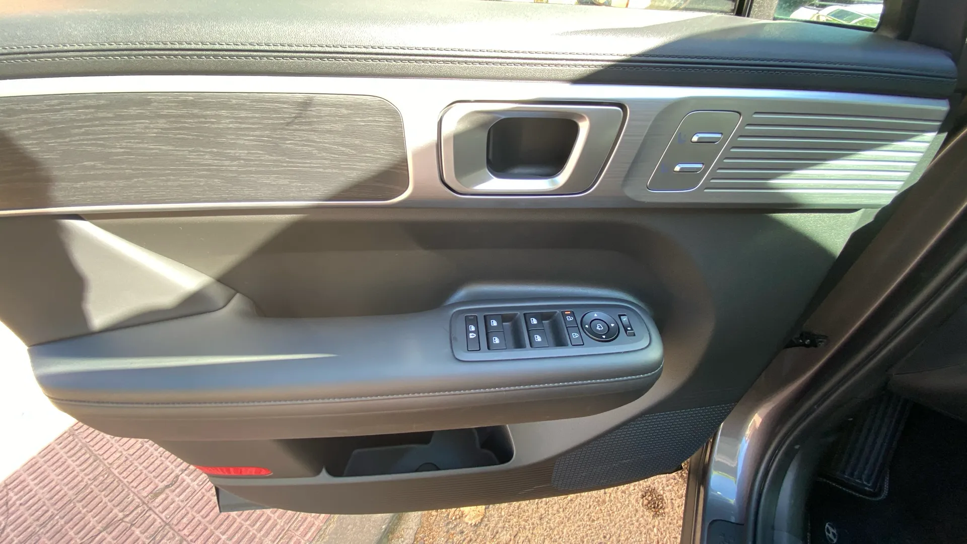 Hyundai Santa Fe HEV 1.6T 4x4 Tecno - foto 18