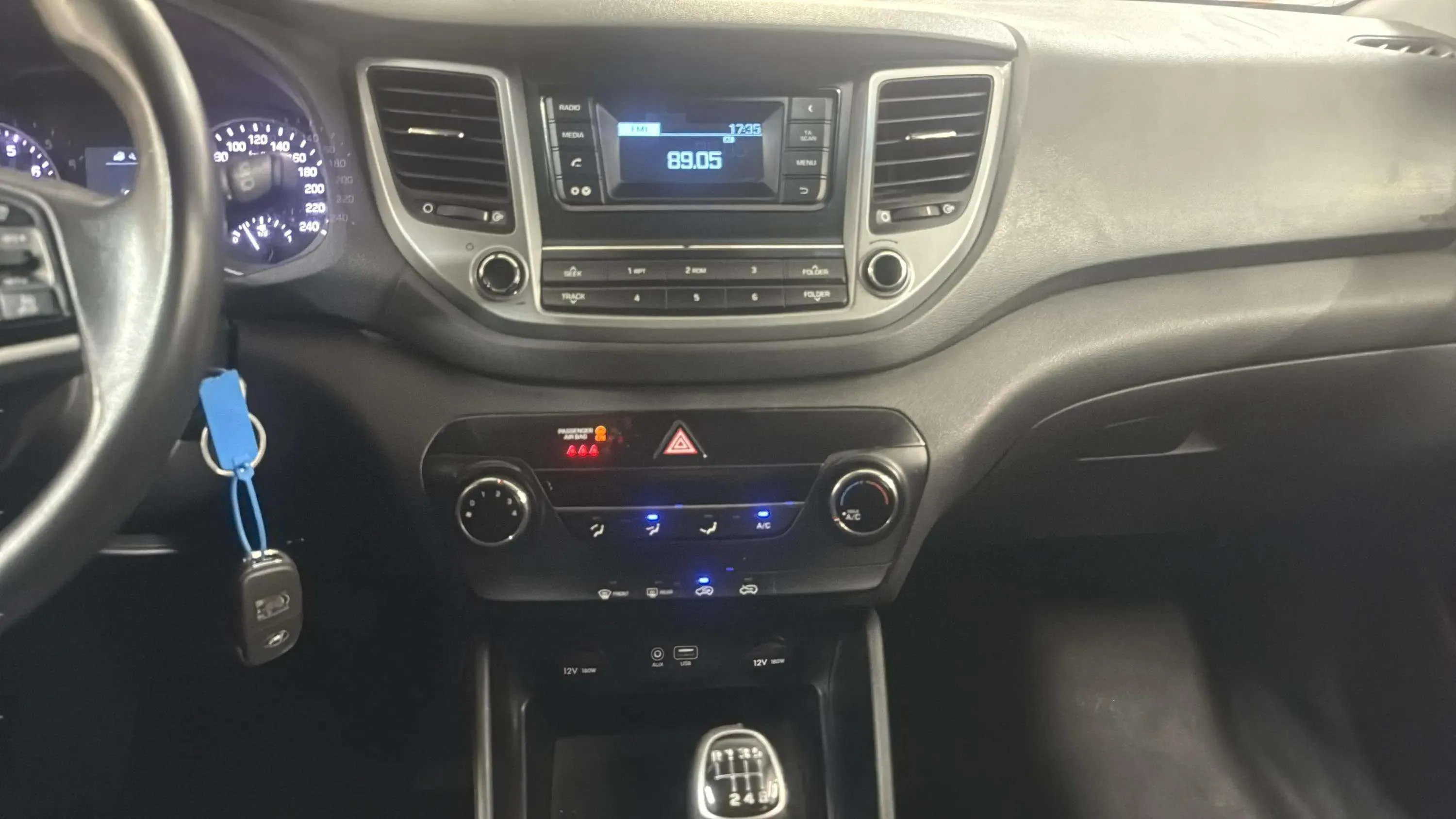 Hyundai Tucson 1.6 GDi BlueDrive Essence 4x2 - foto 10