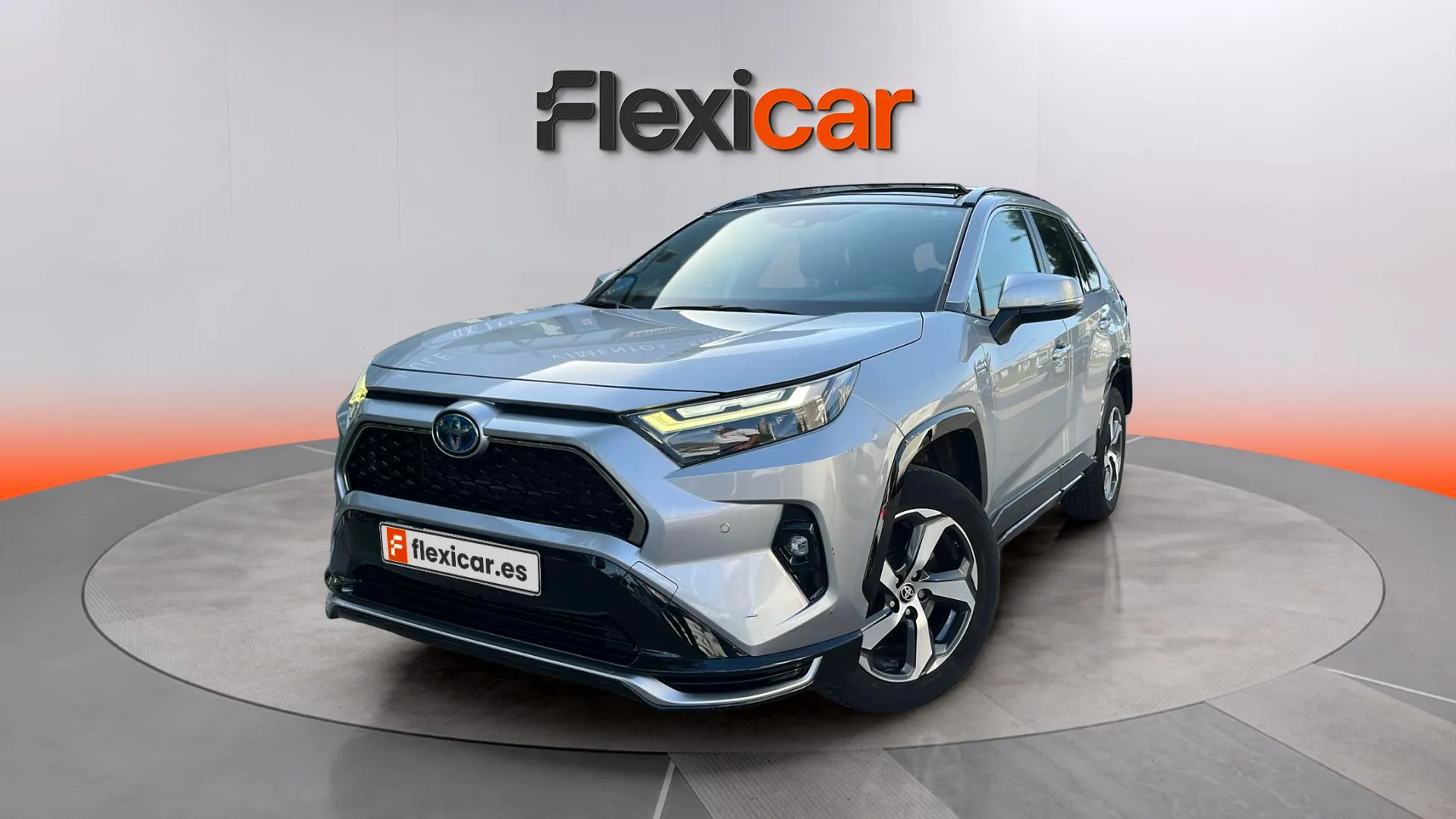 Toyota RAV4 2.5l PLUG-IN 300PH (e-CVT) Advance - foto 6