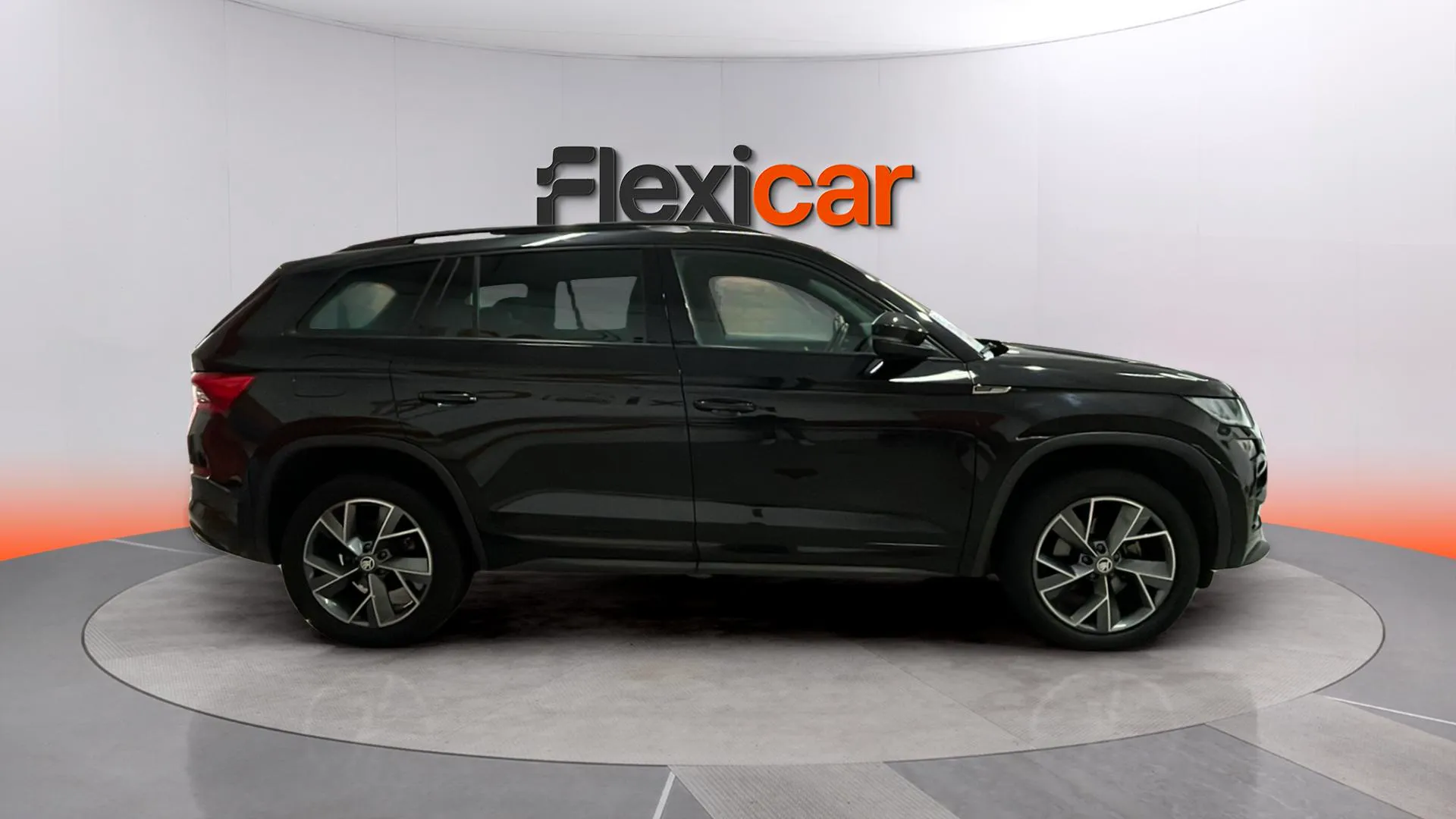Škoda Kodiaq 1.5 TSI DSG 4x2 Sportline - foto 8