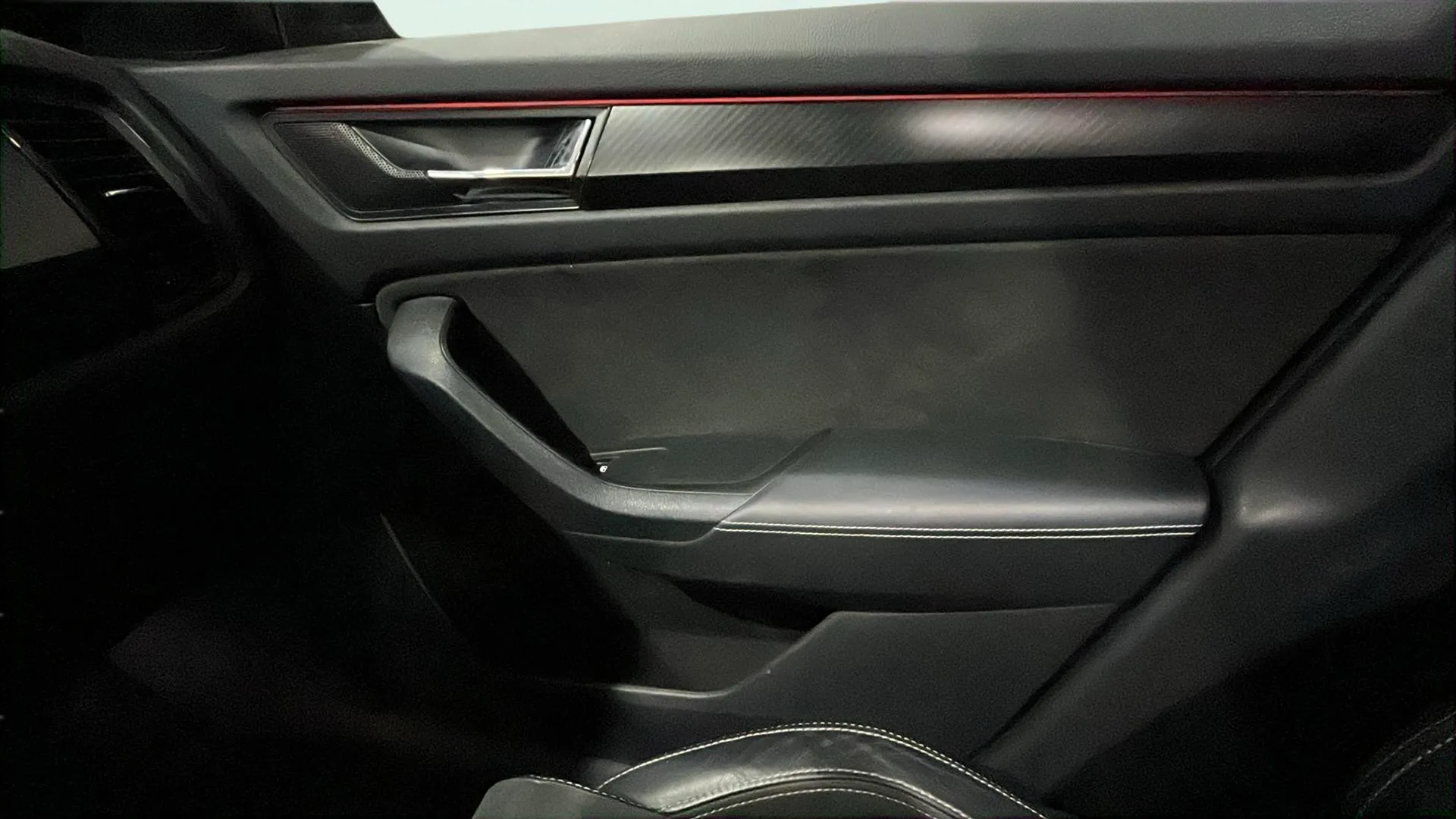 Škoda Kodiaq 1.5 TSI DSG 4x2 Sportline - foto 11