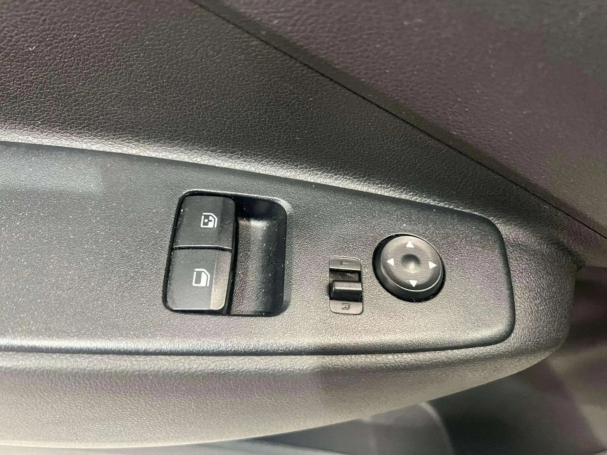Hyundai i10 1.0 Klass - foto 12