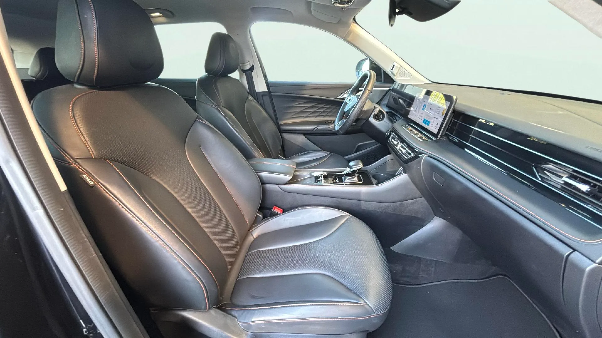 MG HS 1.5T Luxury DCT - foto 15
