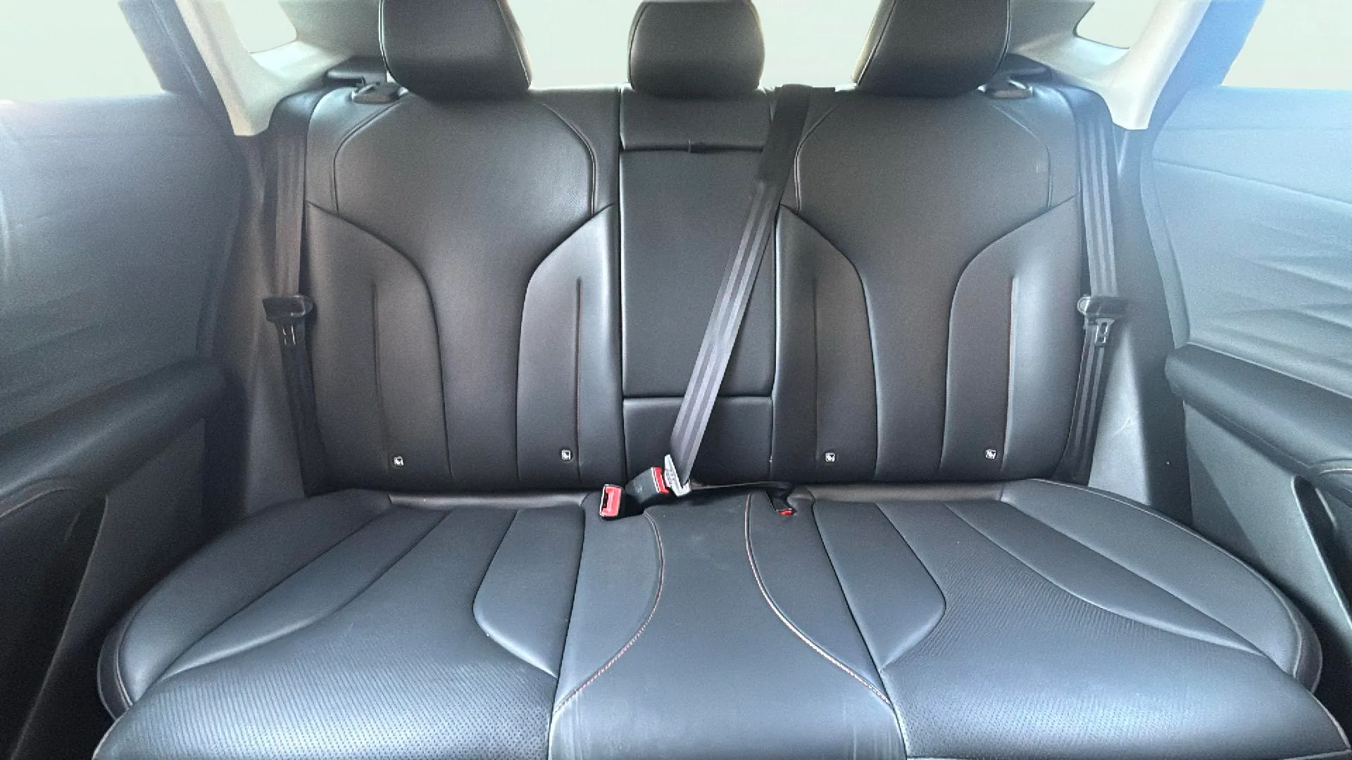 MG HS 1.5T Luxury DCT - foto 17