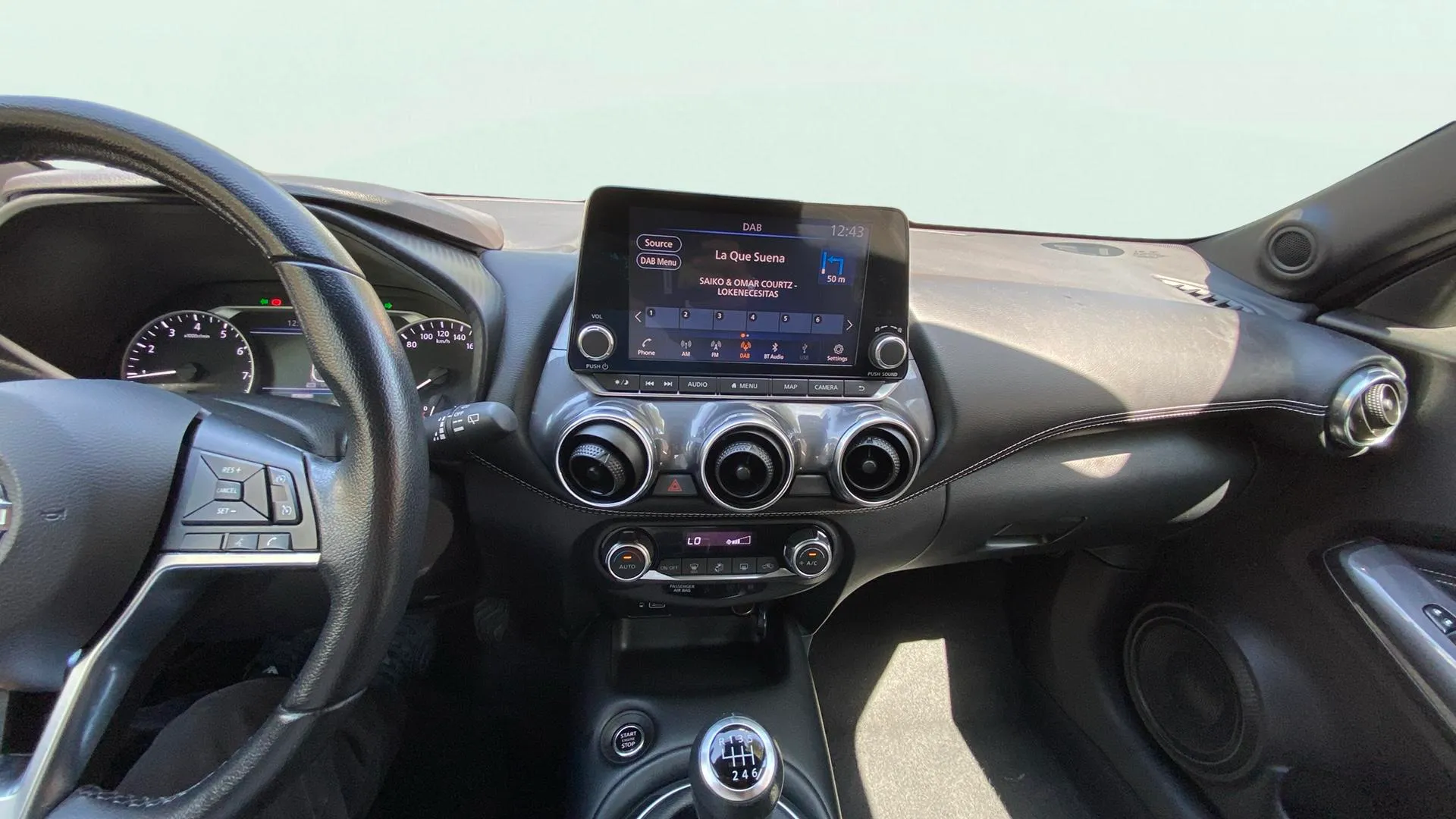 Nissan Juke DIG-T Acenta - foto 12