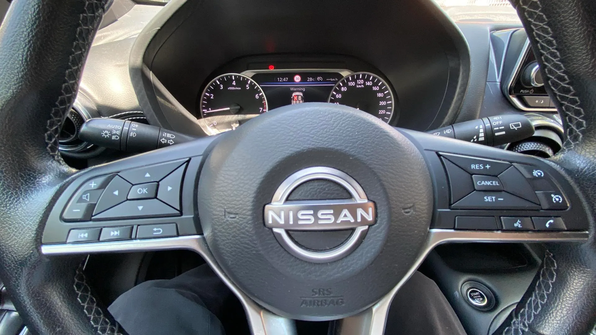 Nissan Juke DIG-T Acenta - foto 11