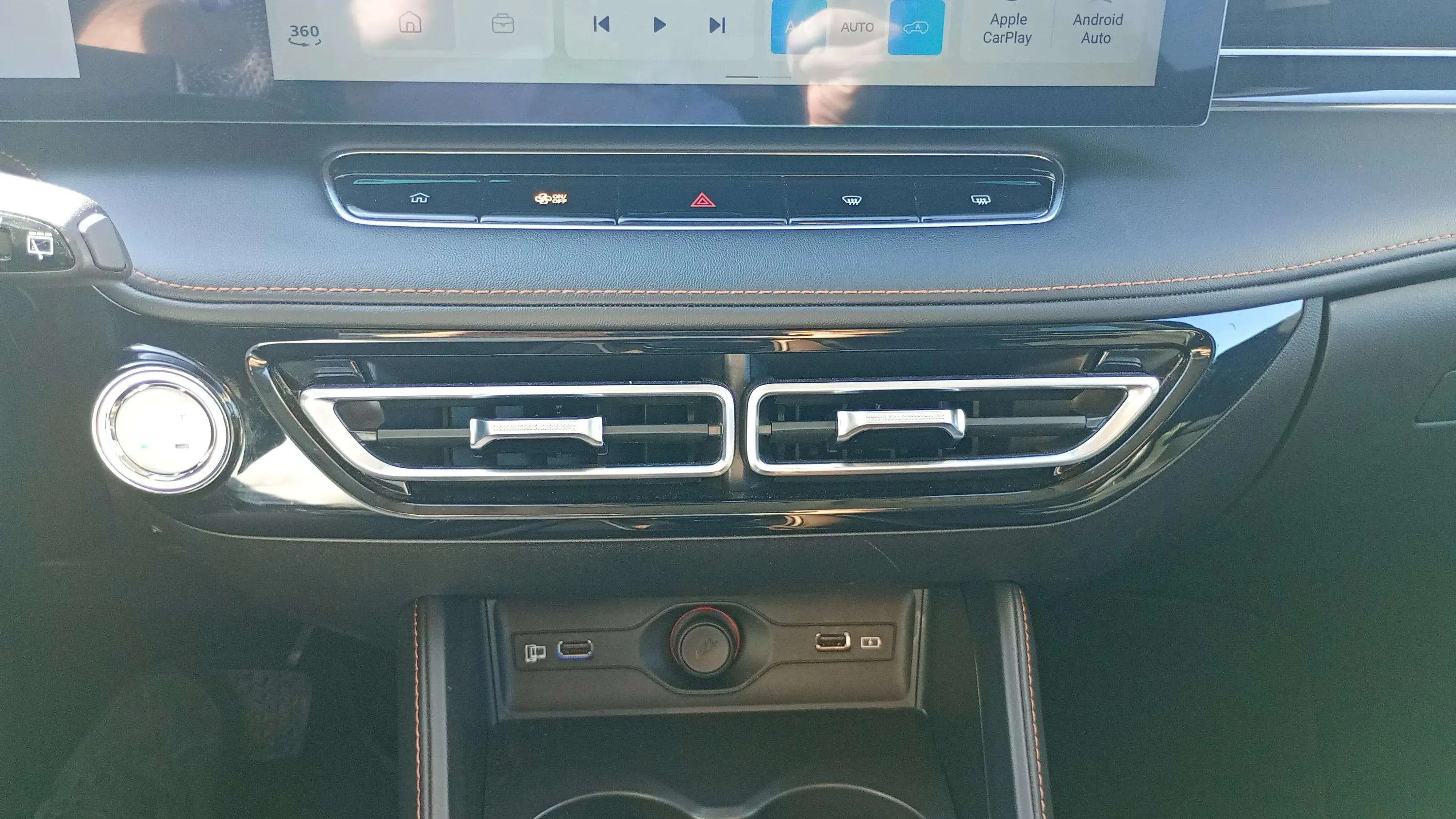 MG HS 1.5T Luxury DCT - foto 20