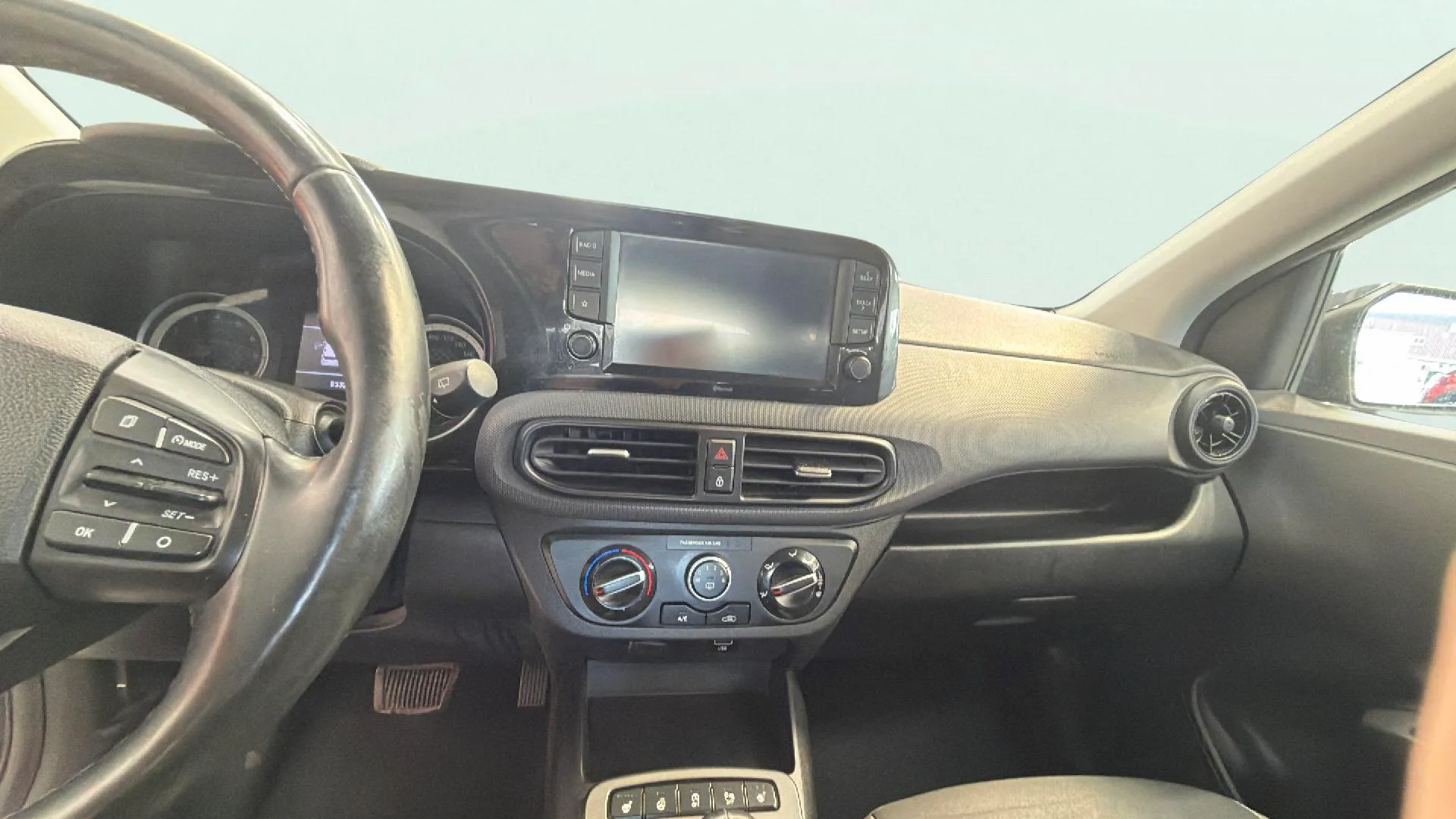 Hyundai i10 1.0 Klass - foto 15