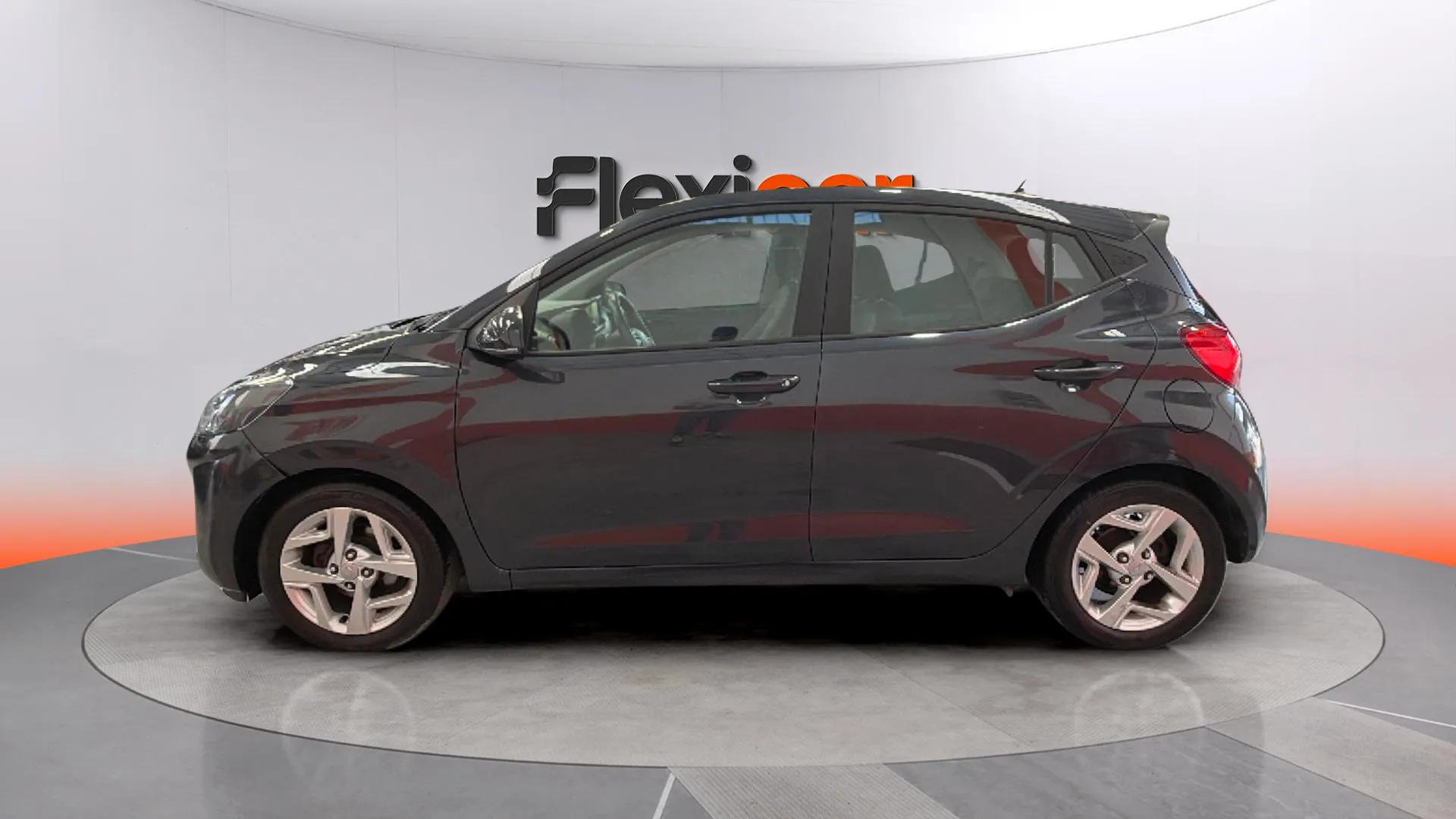 Hyundai i10 1.0 Klass - foto 4
