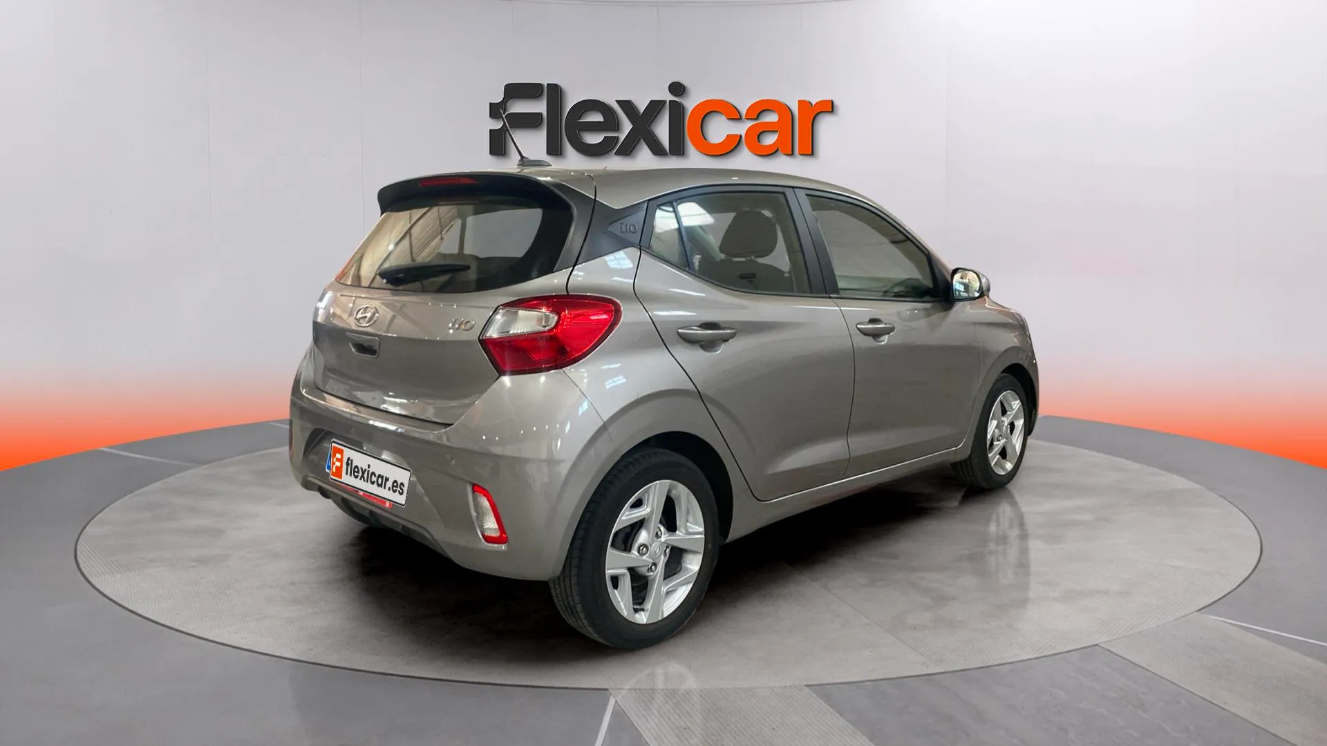 Hyundai i10 1.0 Klass - foto 6