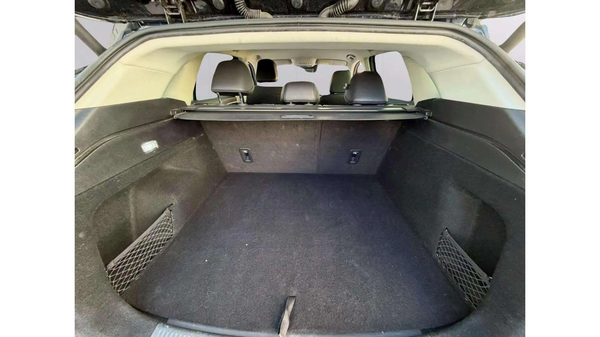 MG HS 1.5T Luxury DCT - foto 17