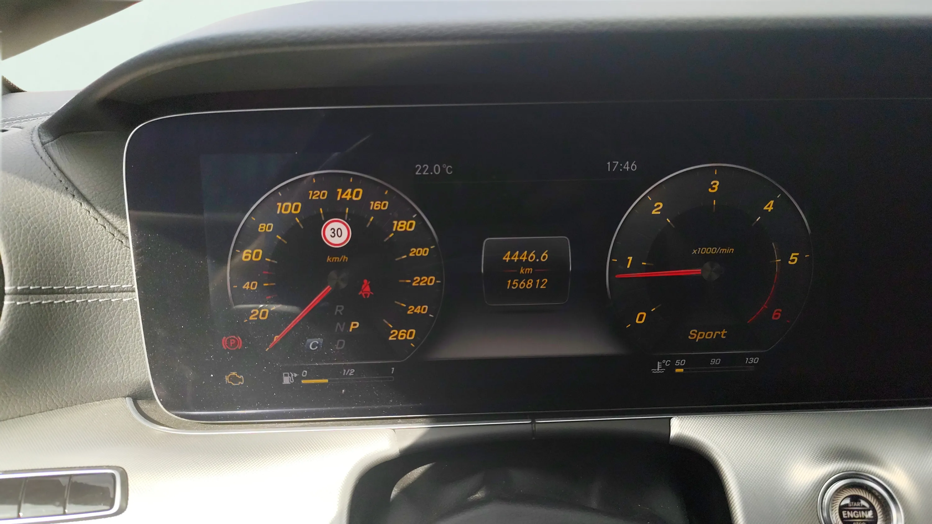 Mercedes-Benz Clase E Coupé E 220 d 4MATIC - foto 13