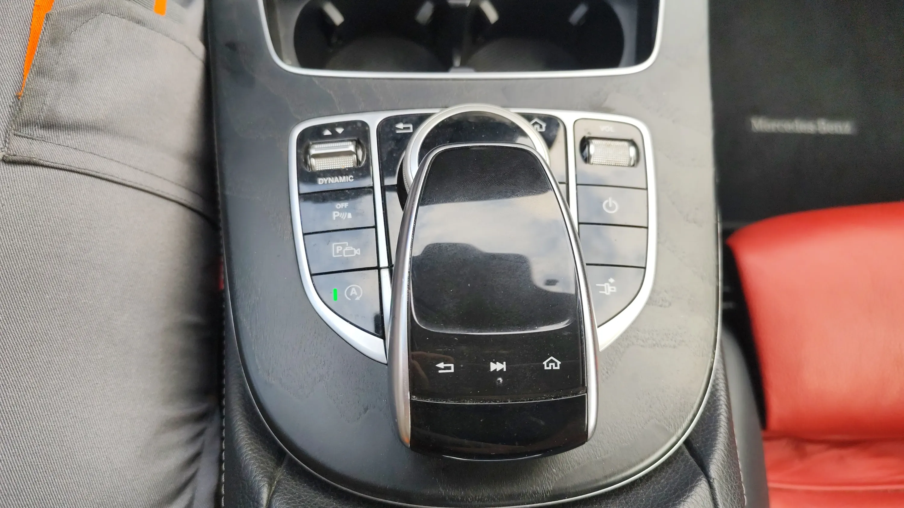 Mercedes-Benz Clase E Coupé E 220 d 4MATIC - foto 19