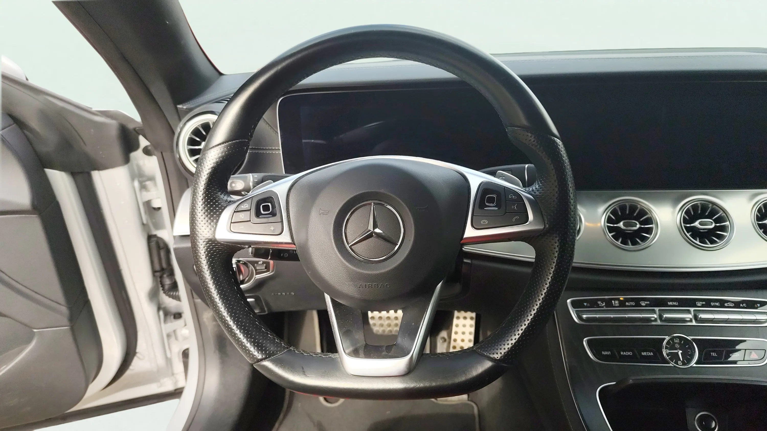 Mercedes-Benz Clase E Coupé E 220 d 4MATIC - foto 11